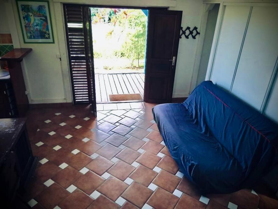 One-Bedroom House photo 1