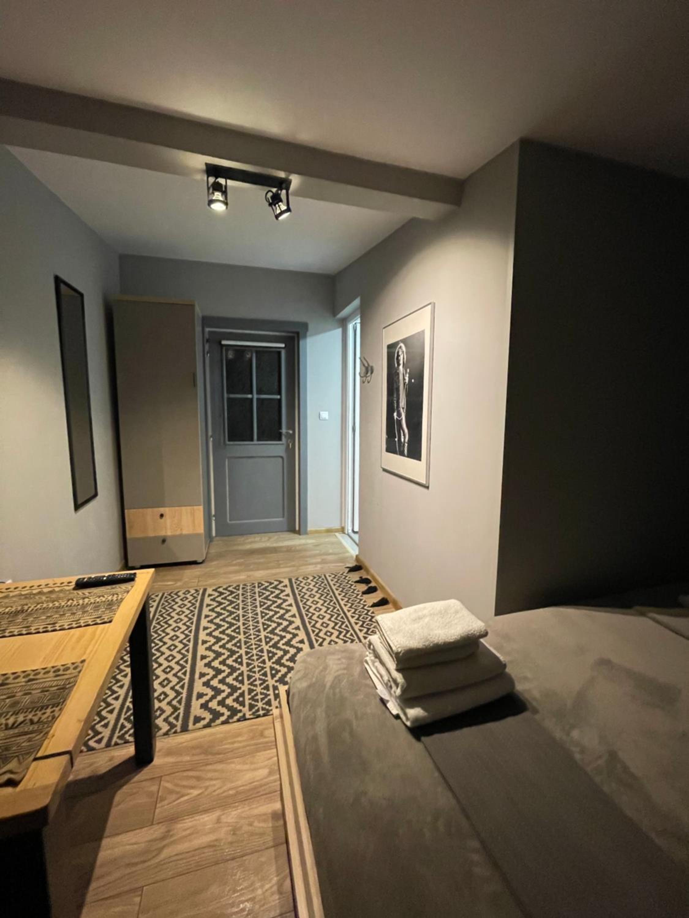 Standard Double Room photo 3