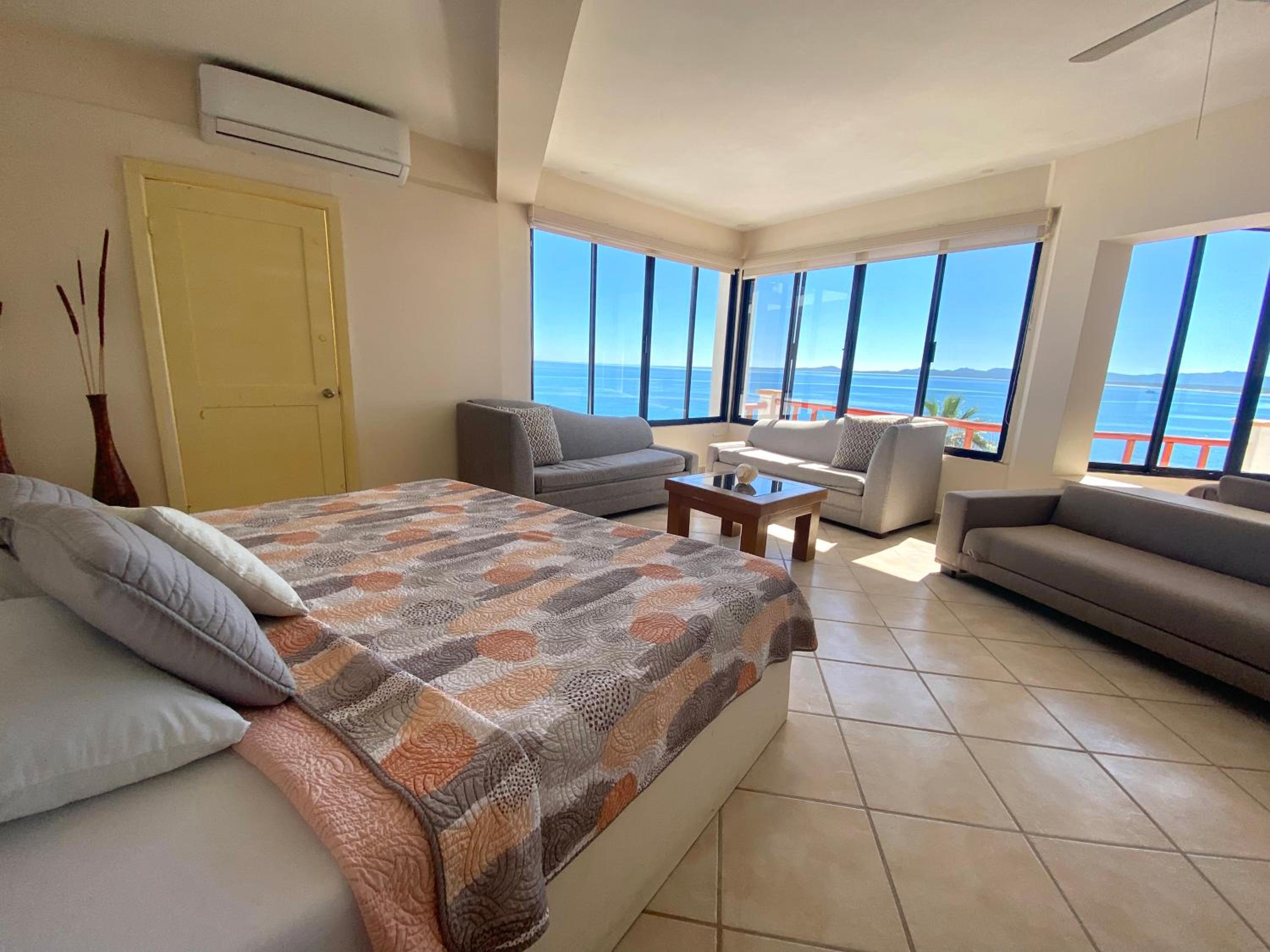 Junior Suite with Sea View