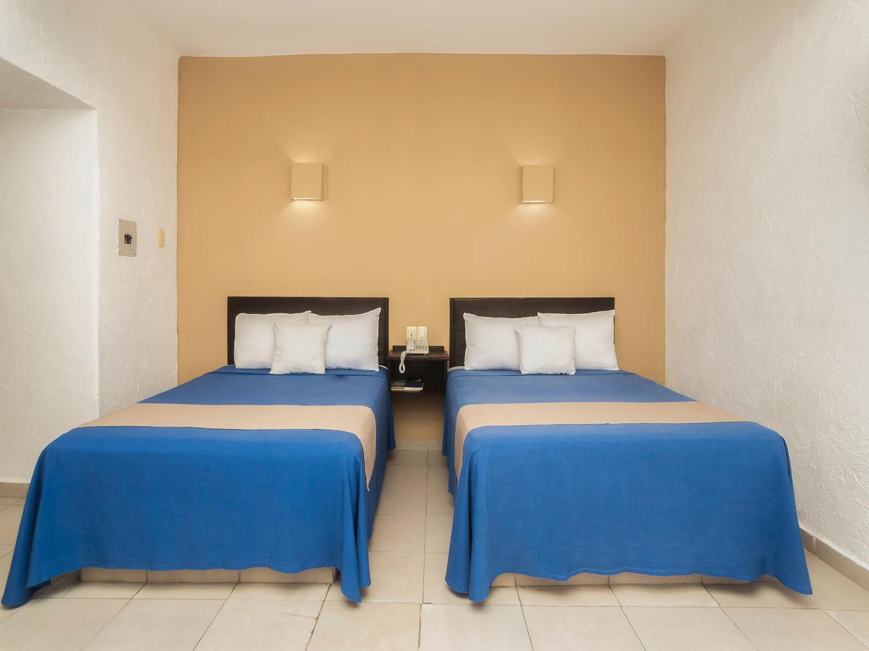 Standard Triple Room photo 2