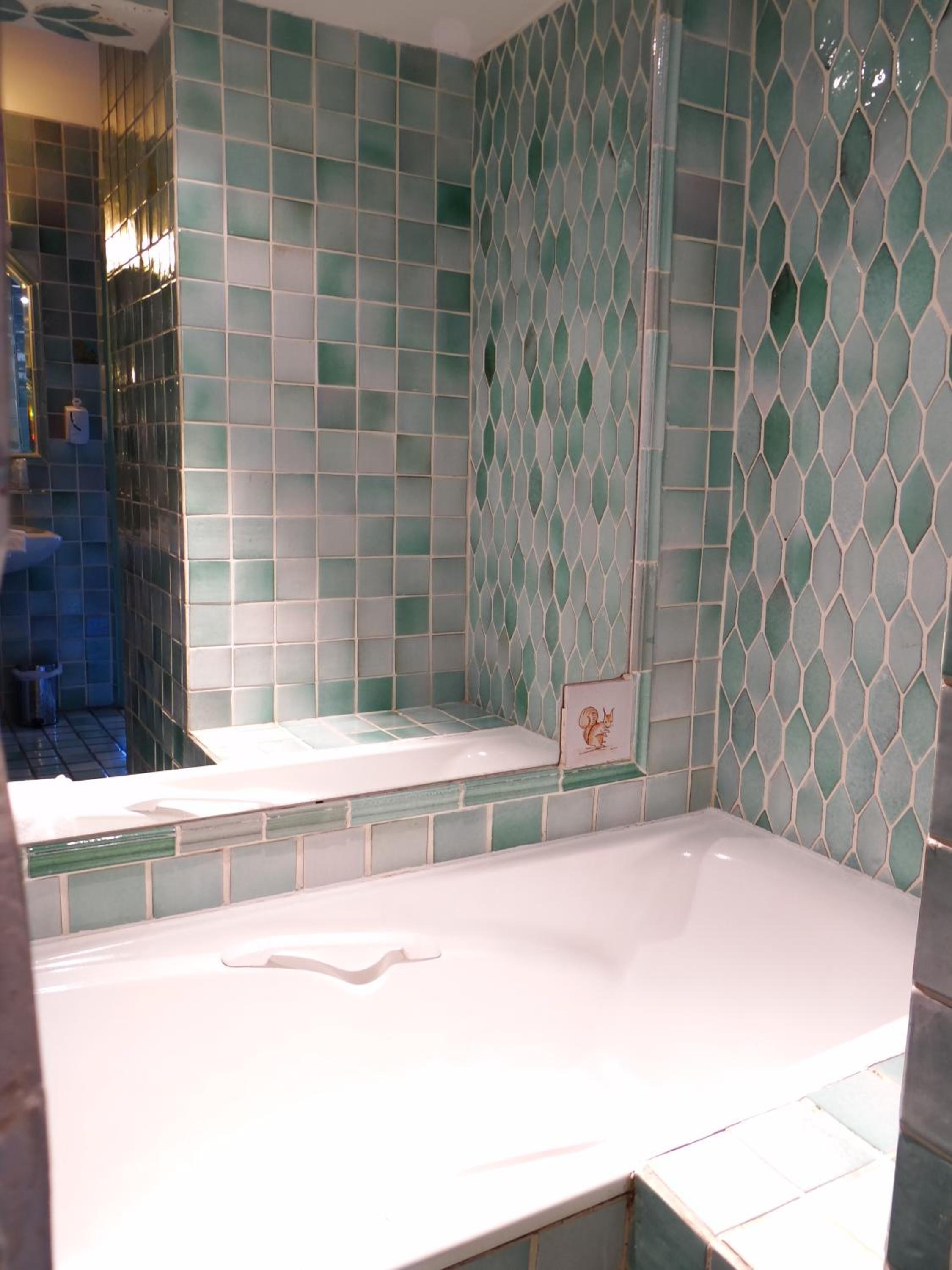 Standard Double Room - Photo 15
