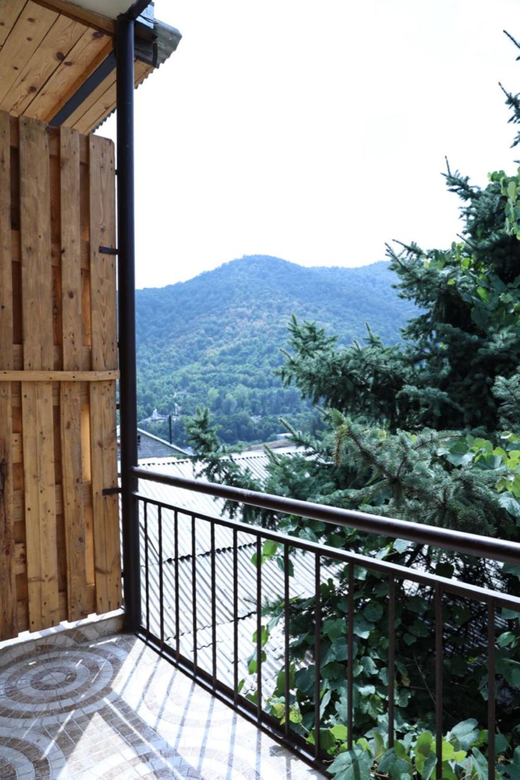 Double Room with Balcony photo 3