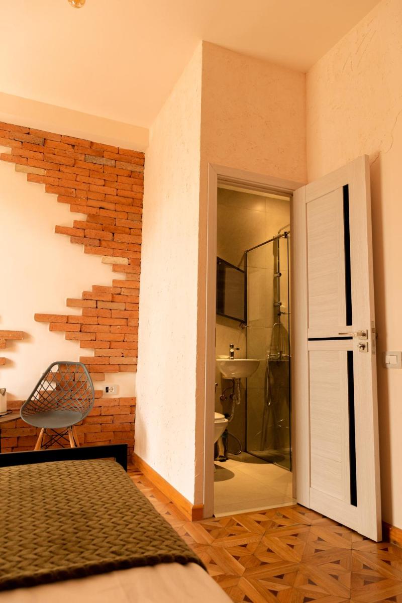 Double Room with Balcony photo 2