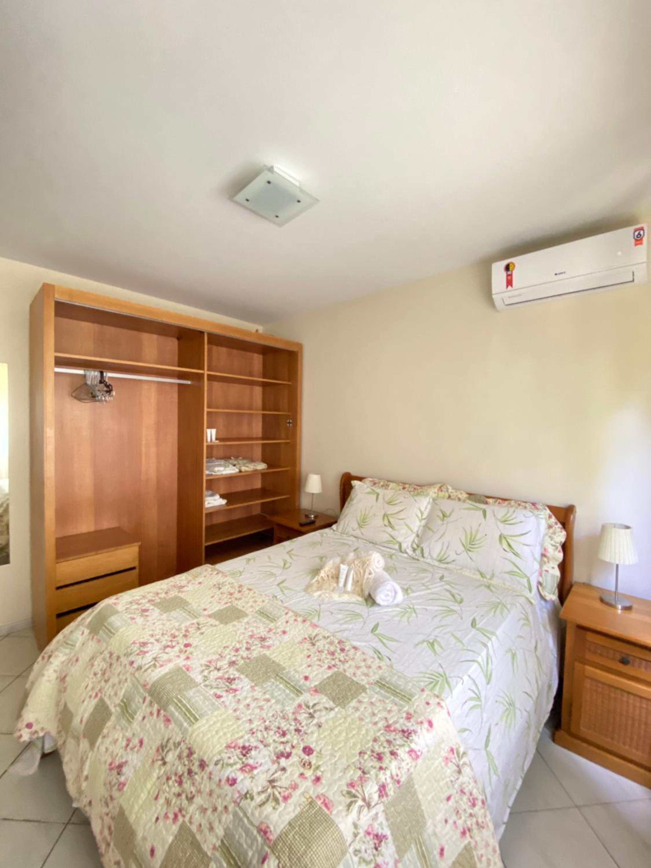 Two-Bedroom Apartment - Photo 8