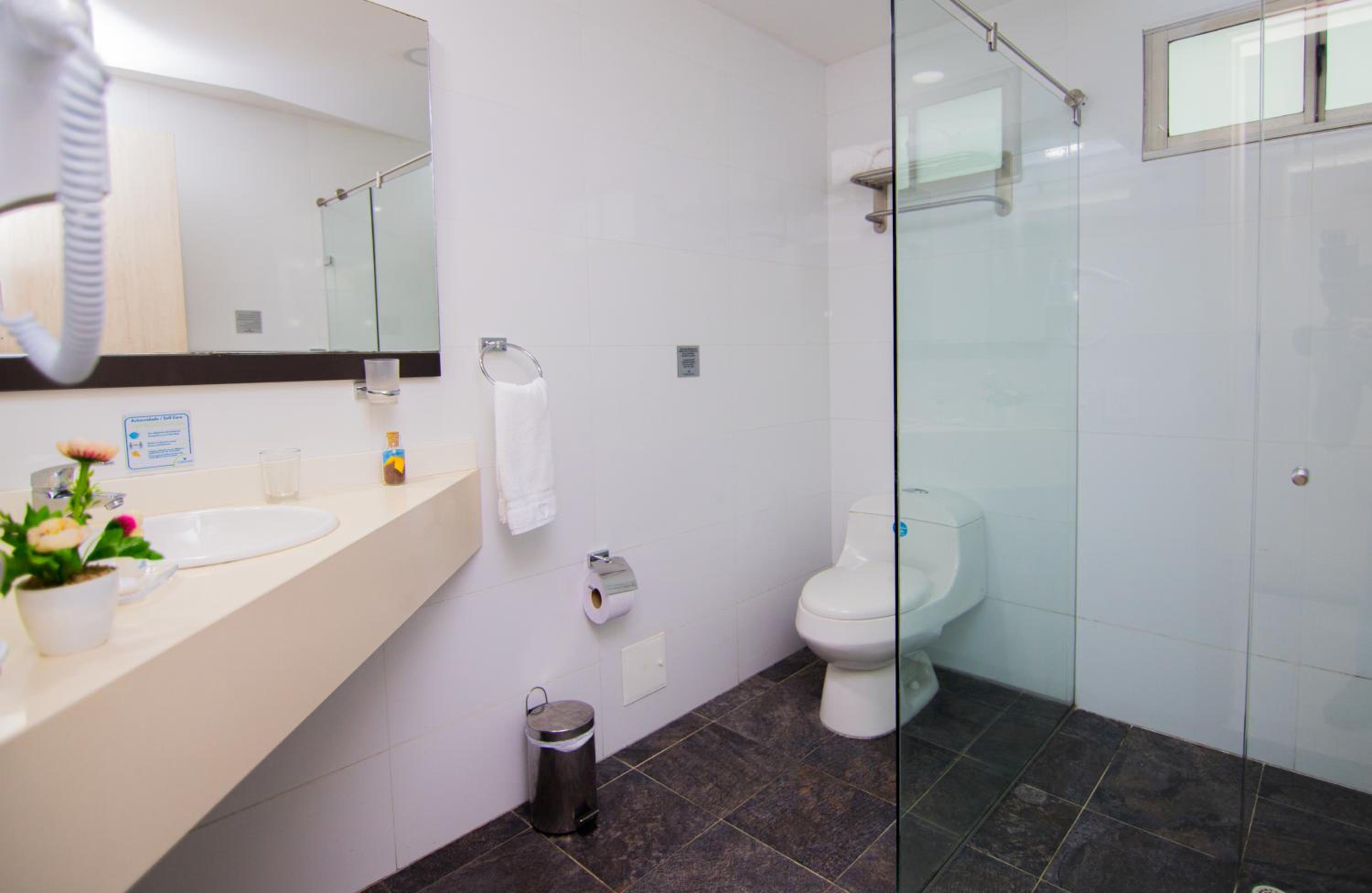 Deluxe Double Room with Two Double Beds photo 3