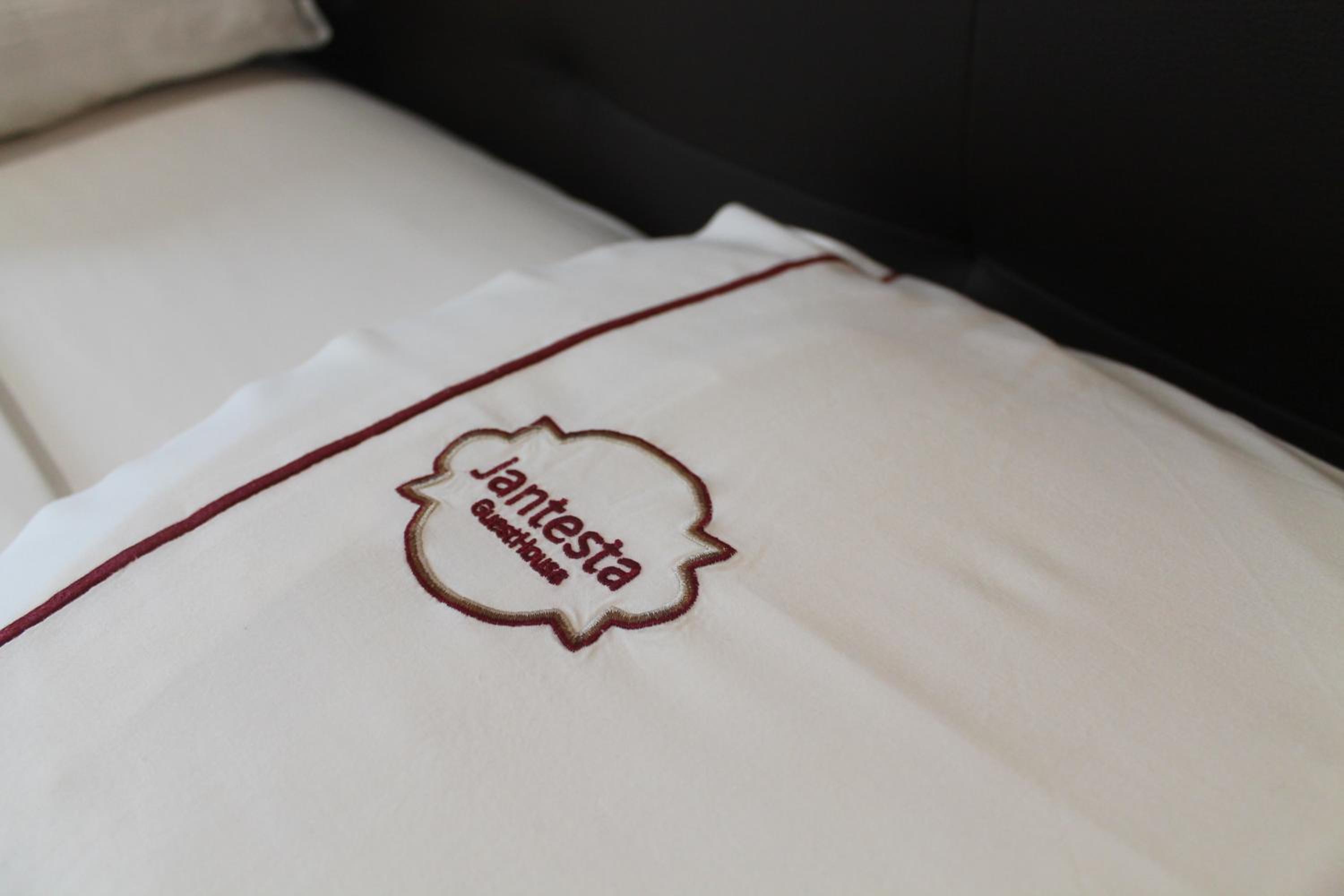 Superior Double Room - Photo 11