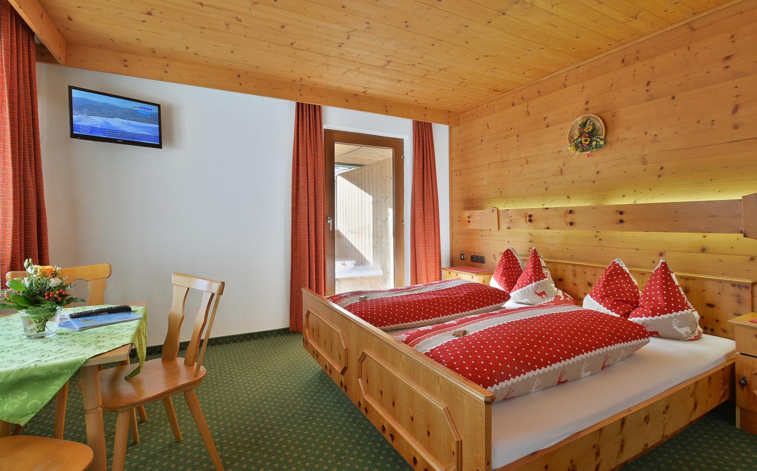 Double Room with Balcony photo 1