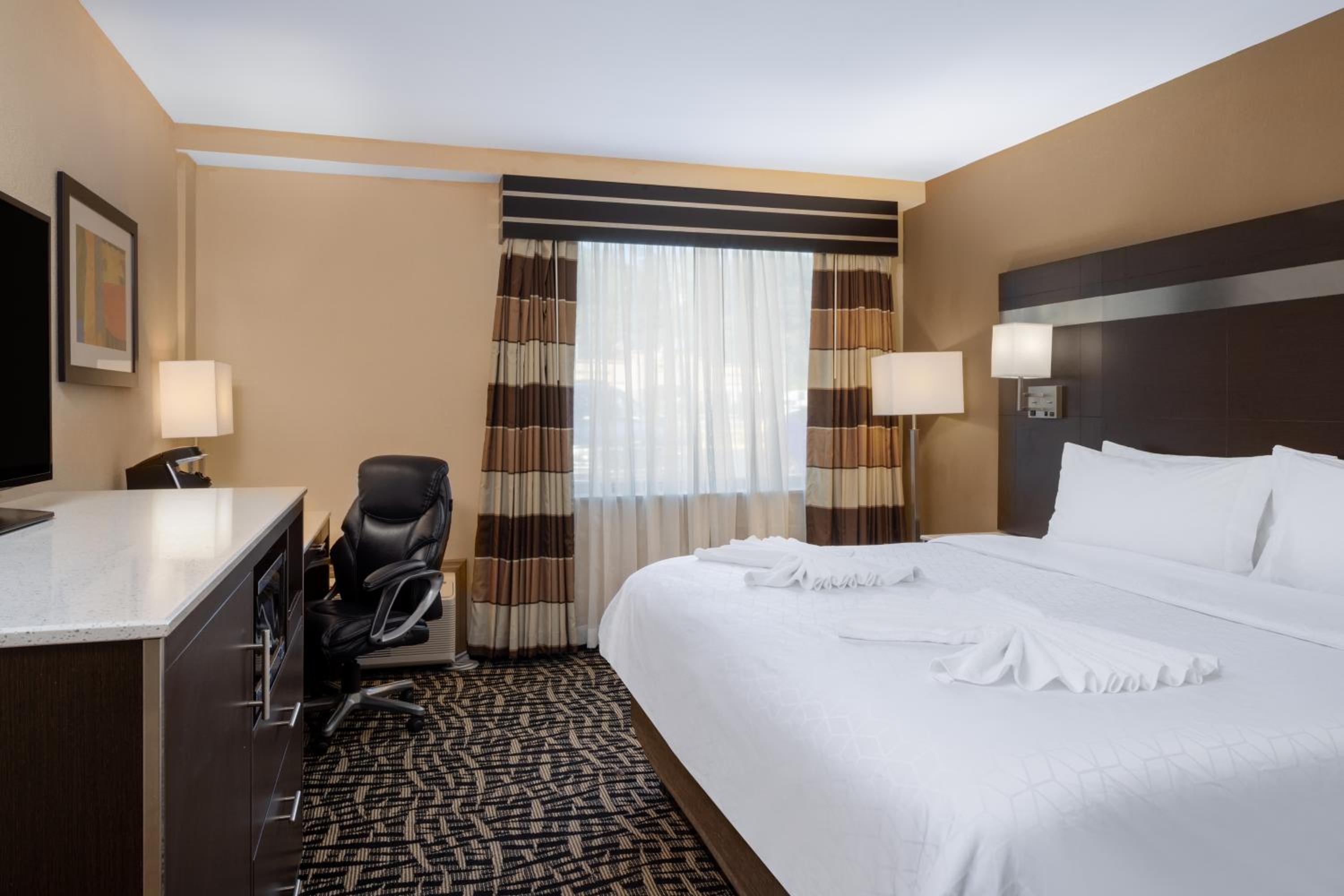 Standard Room - Photo 11
