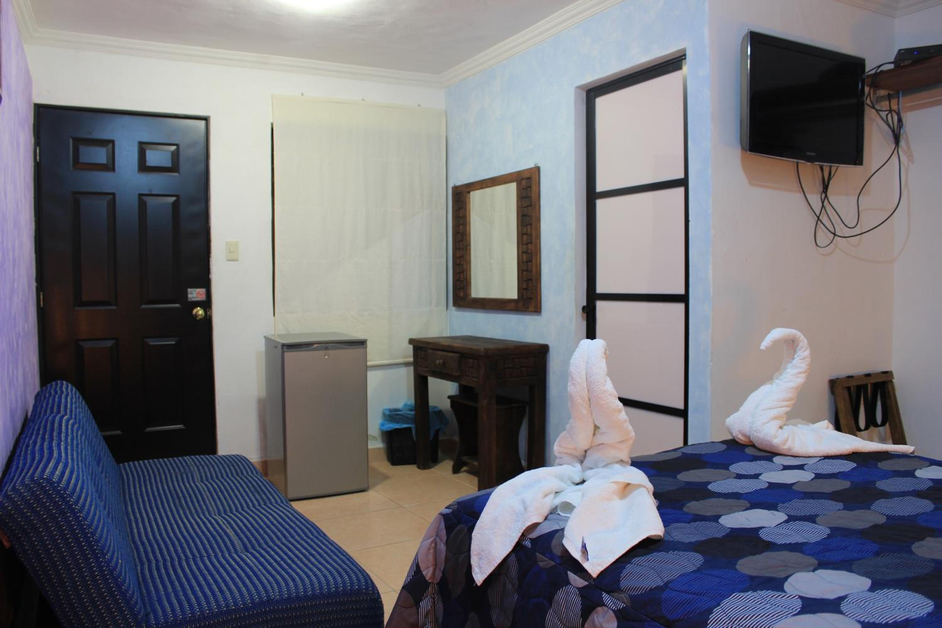Budget Double Room photo 1