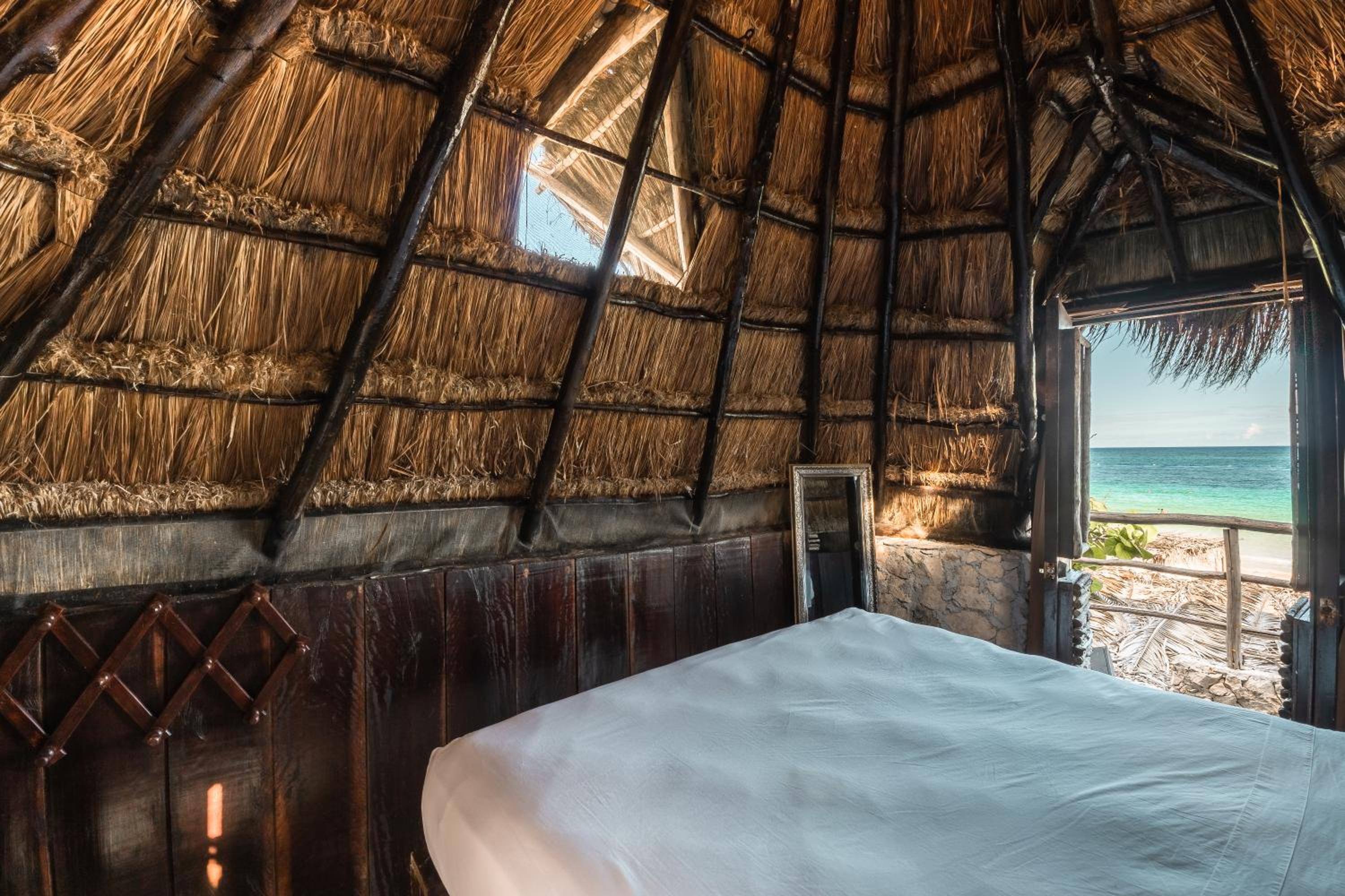 Double Room with Private External Bathroom - Photo 9