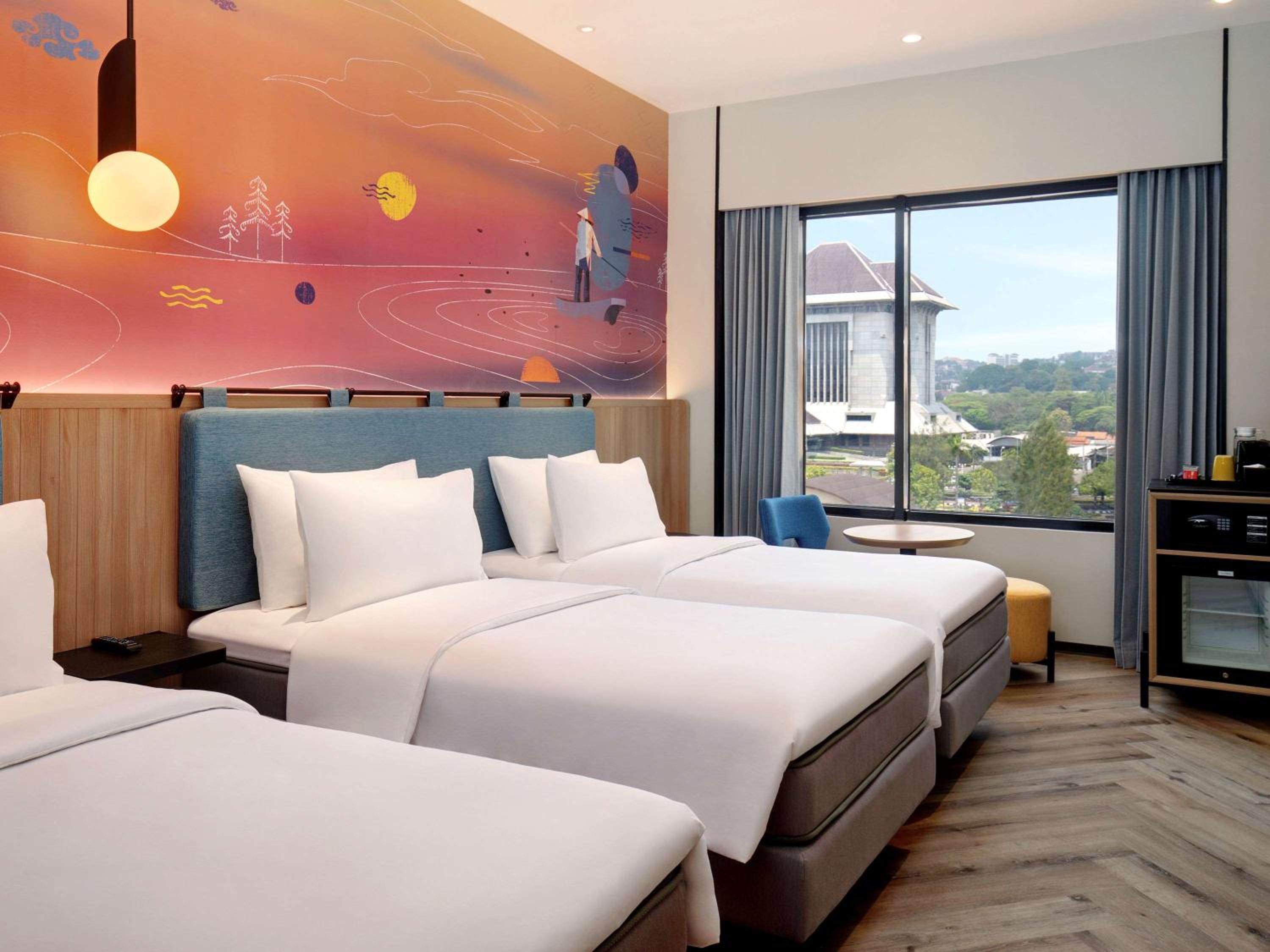 Family Triple Room with City View