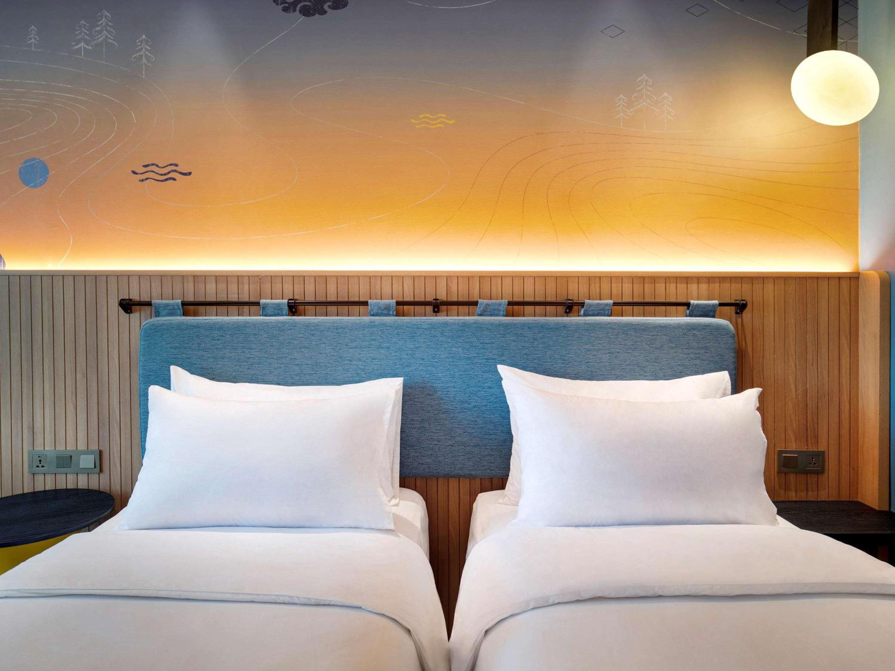 Deluxe Twin Room - Photo 15