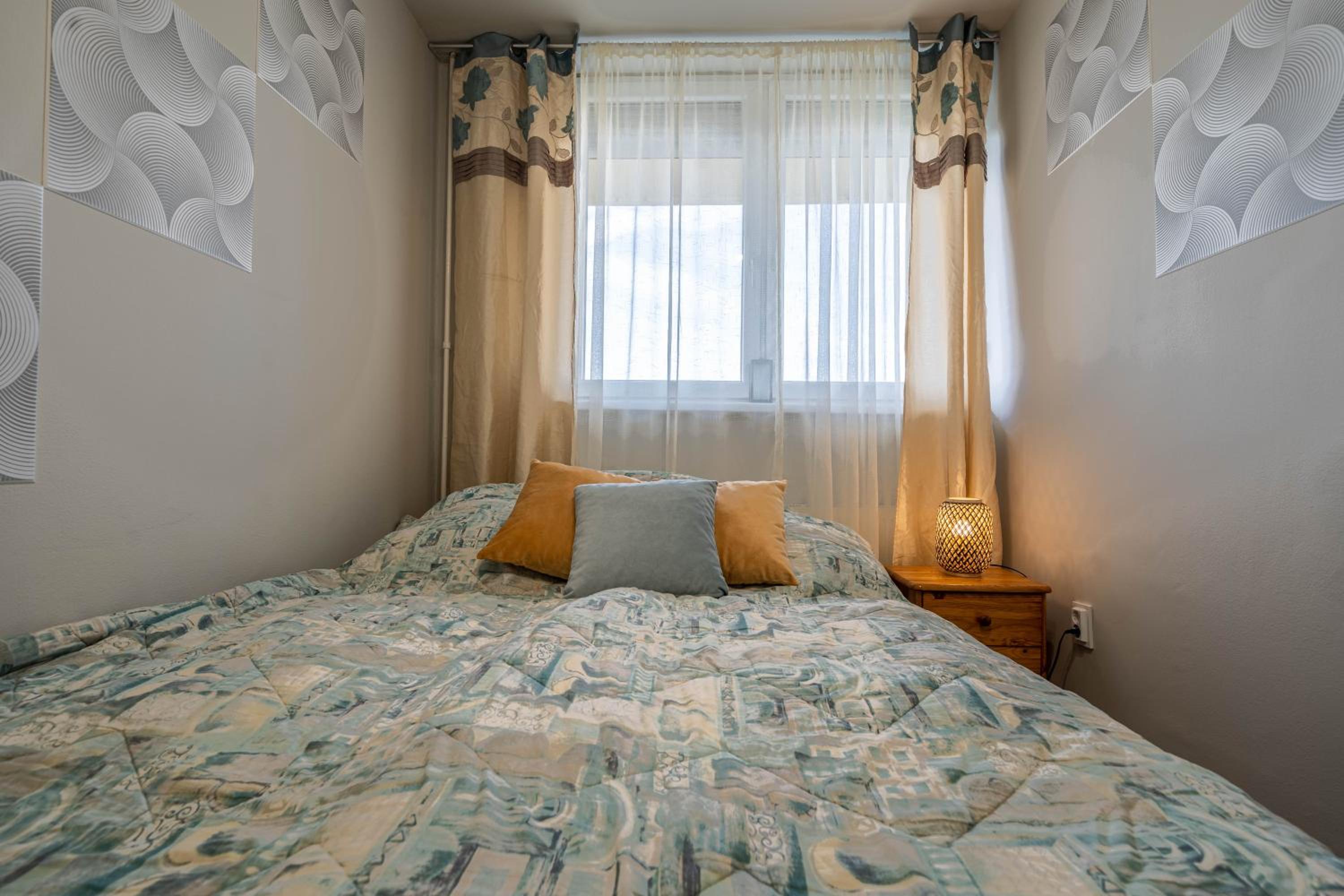 Two-Bedroom Apartment - Photo 38