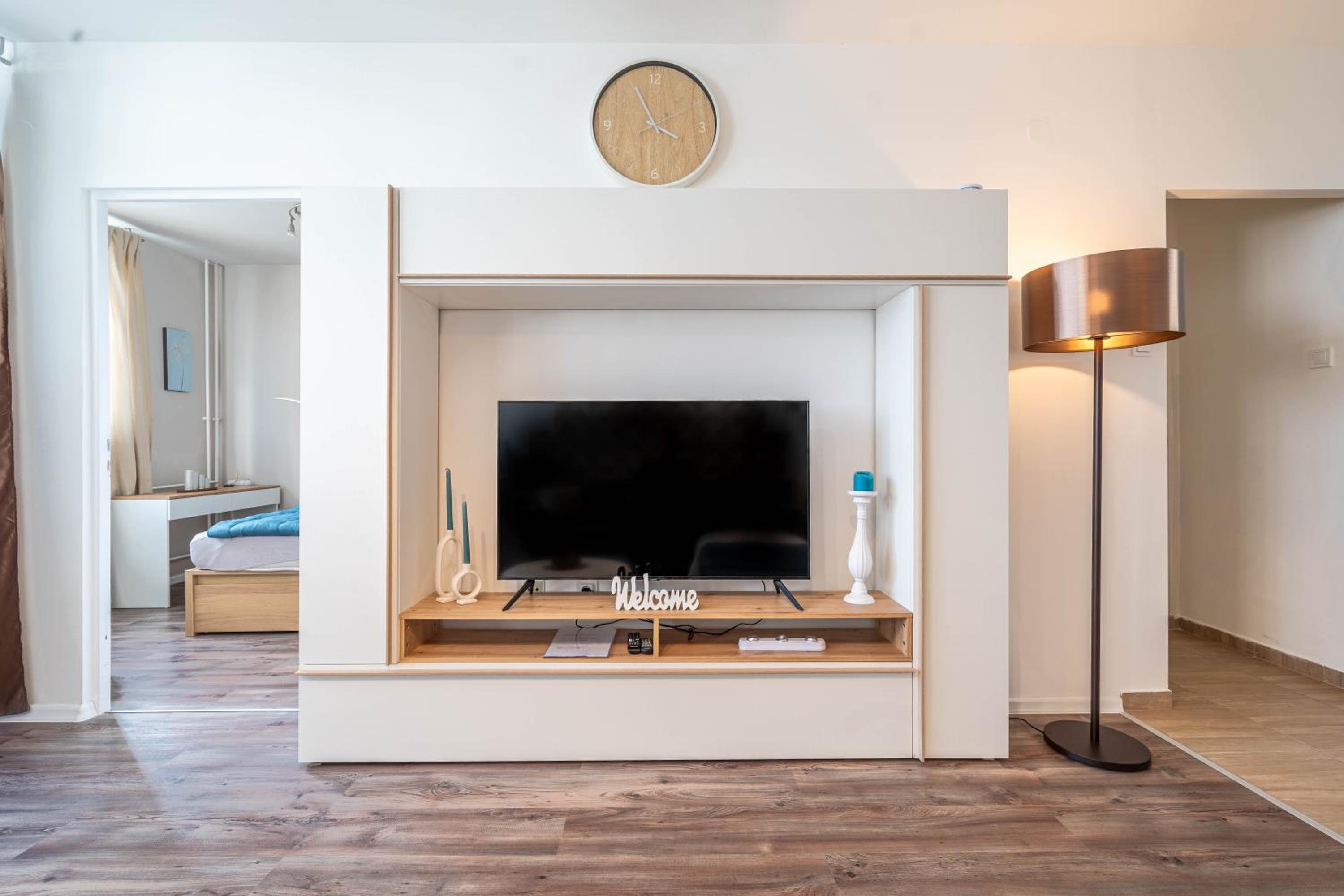 Two-Bedroom Apartment - Photo 28