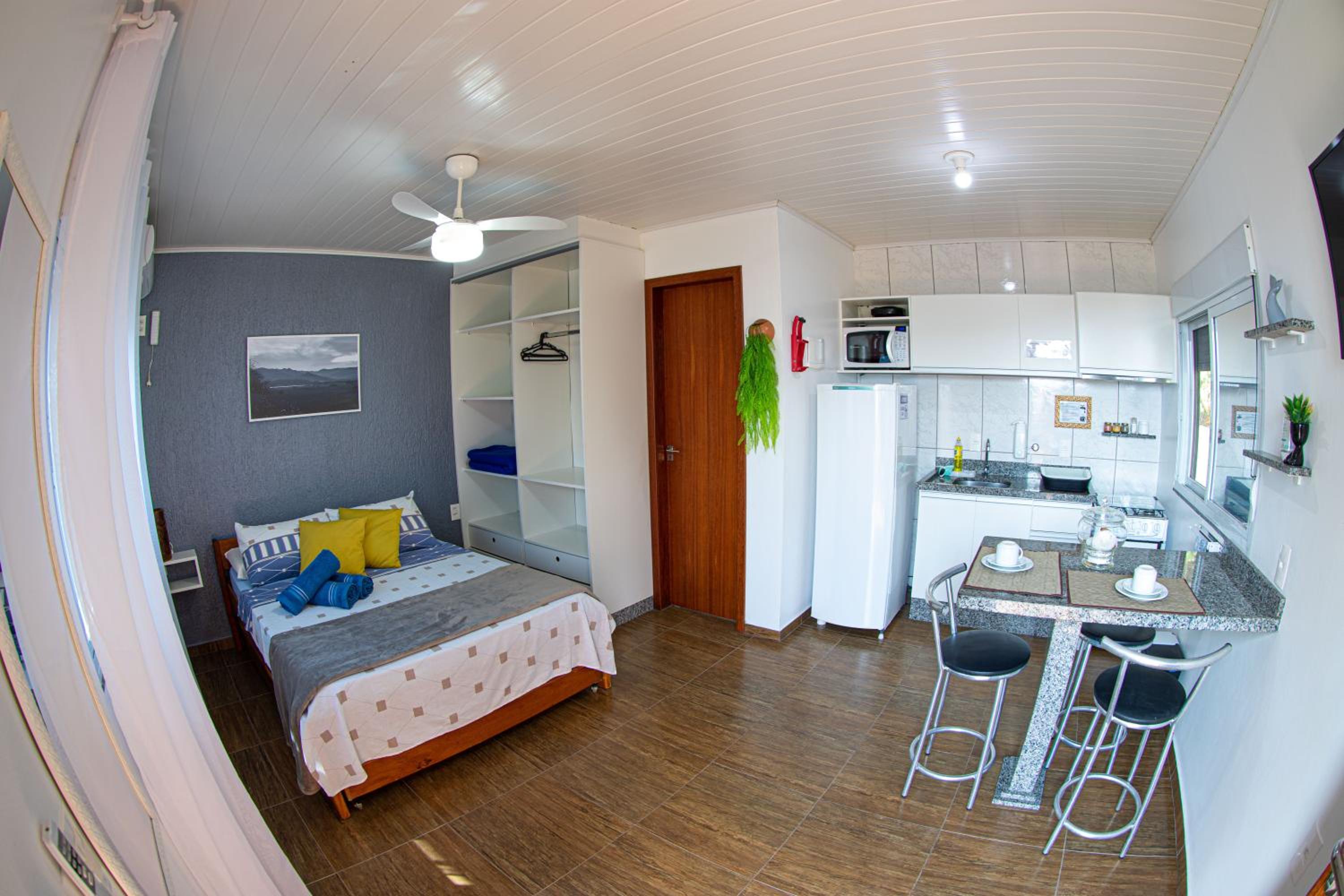 Apartment with Mountain View photo 1