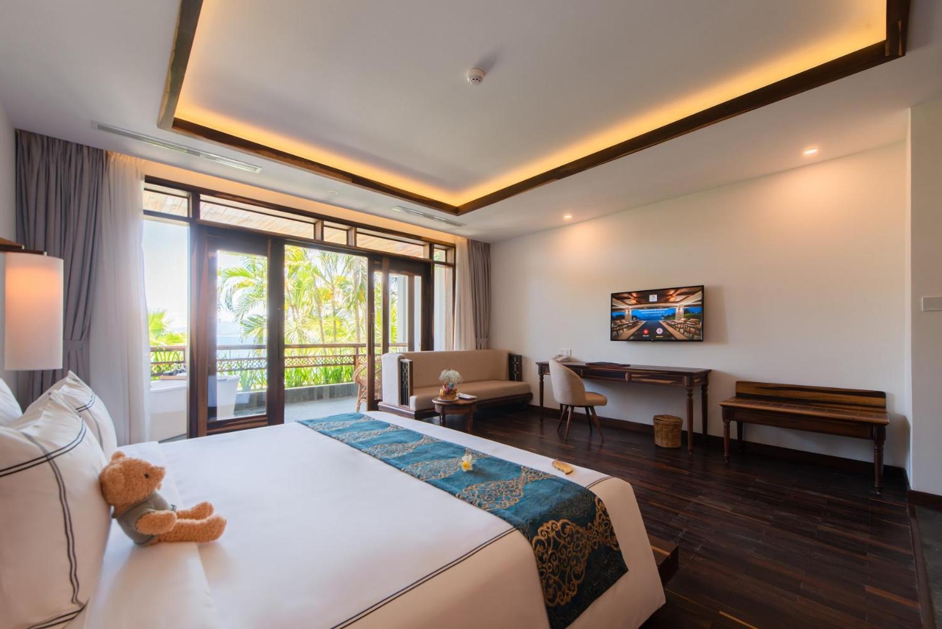 Ocean View Premium King - Photo 3
