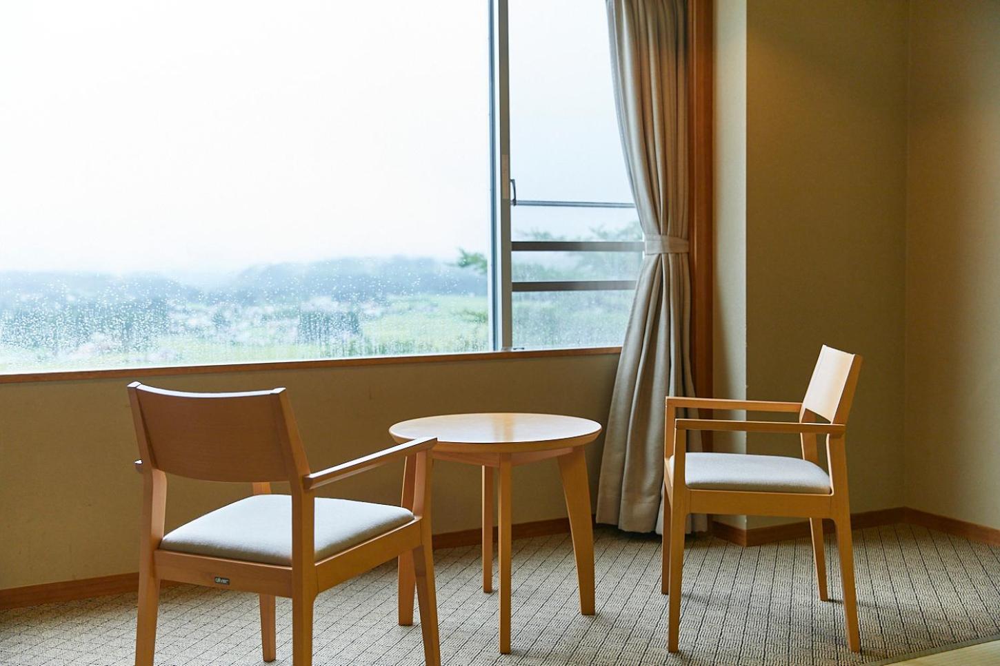 Japanese-style Room with 10 Tatami (MAX 5 Adults) photo 2