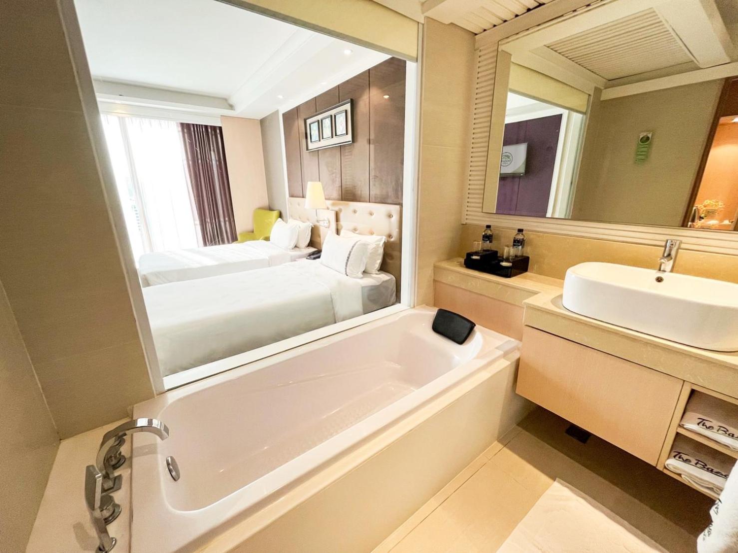 Superior Twin Room photo 3