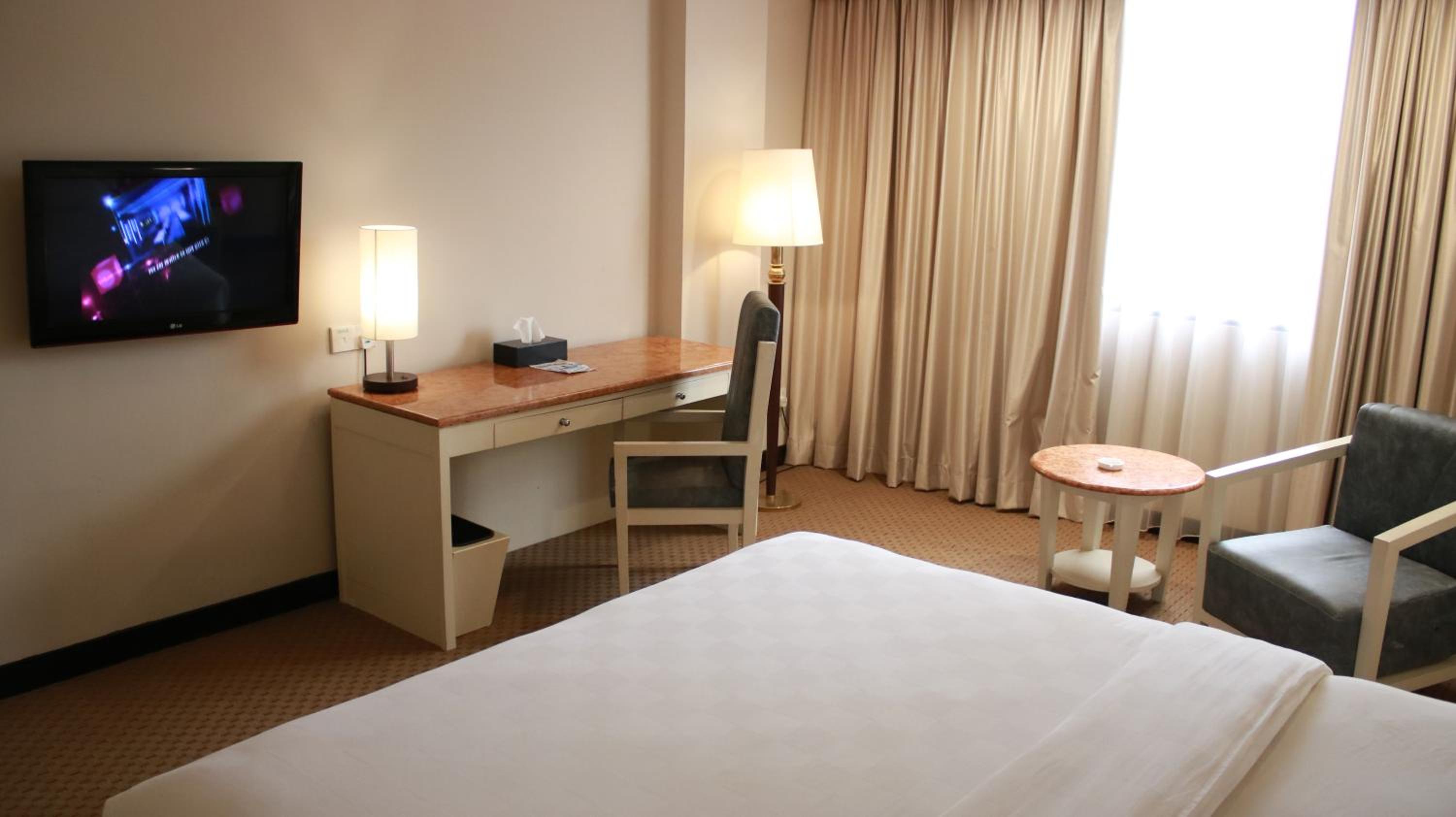 Deluxe Double Room - Photo 6