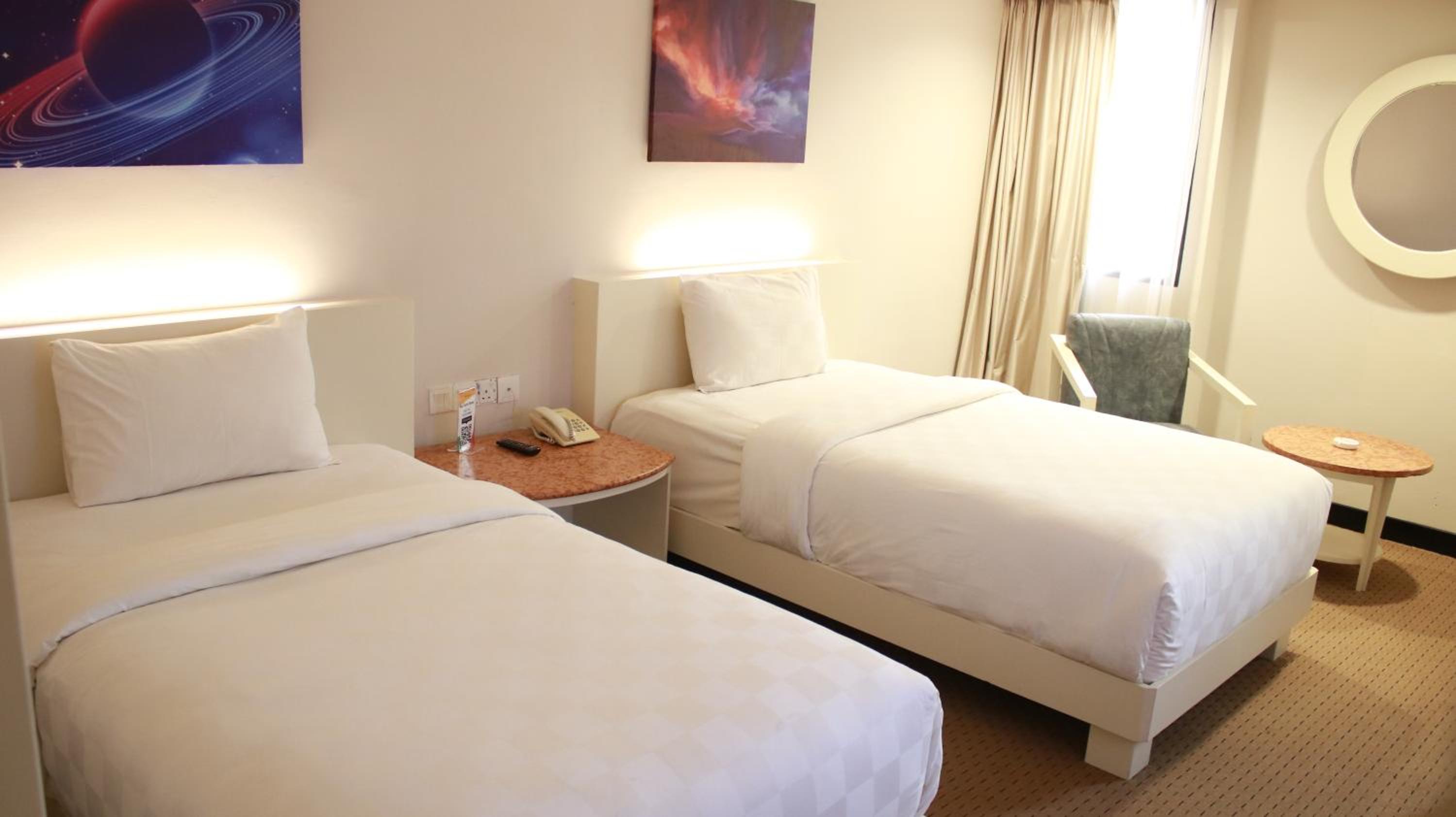 Superior Twin Room - Photo 2
