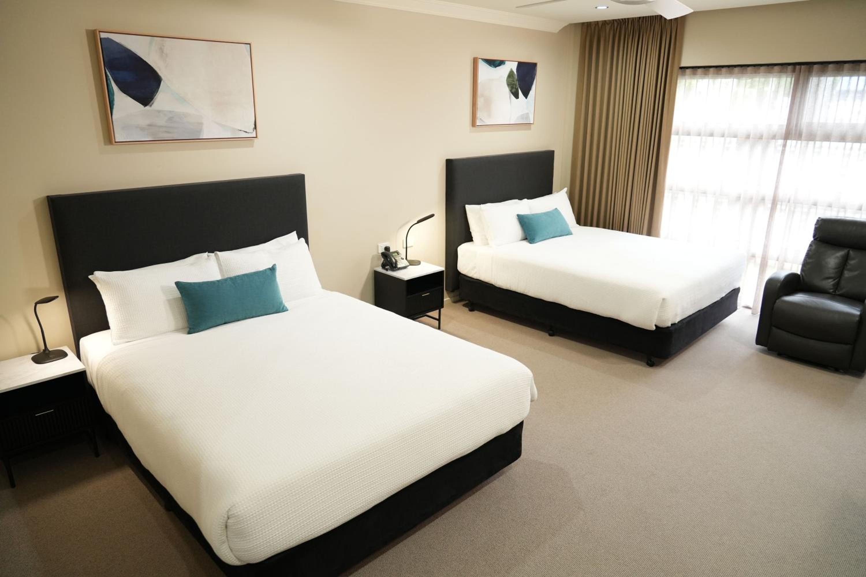 Queen Room with Two Queen Beds - Disability Access