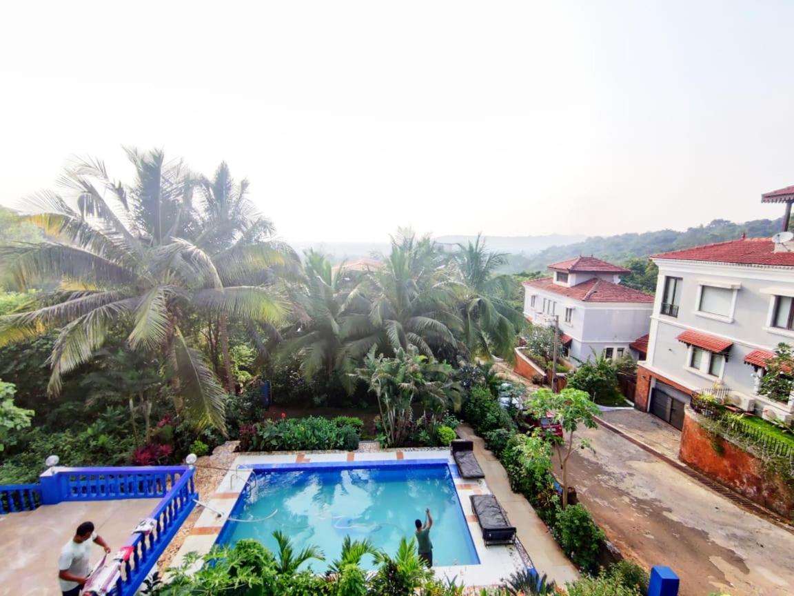 Villa photo 3