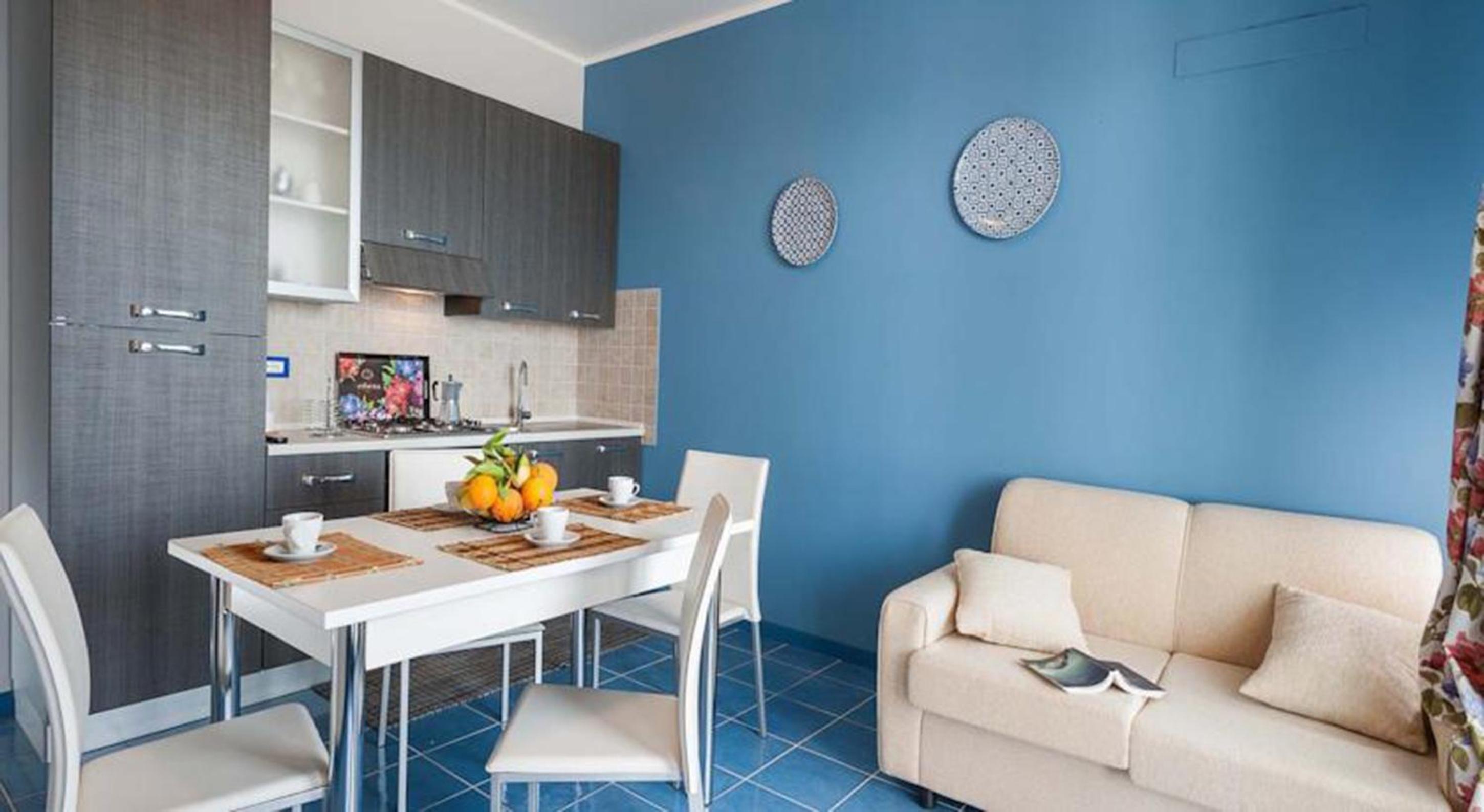 Large Two-Bedroom Apartment with Sea View photo 3
