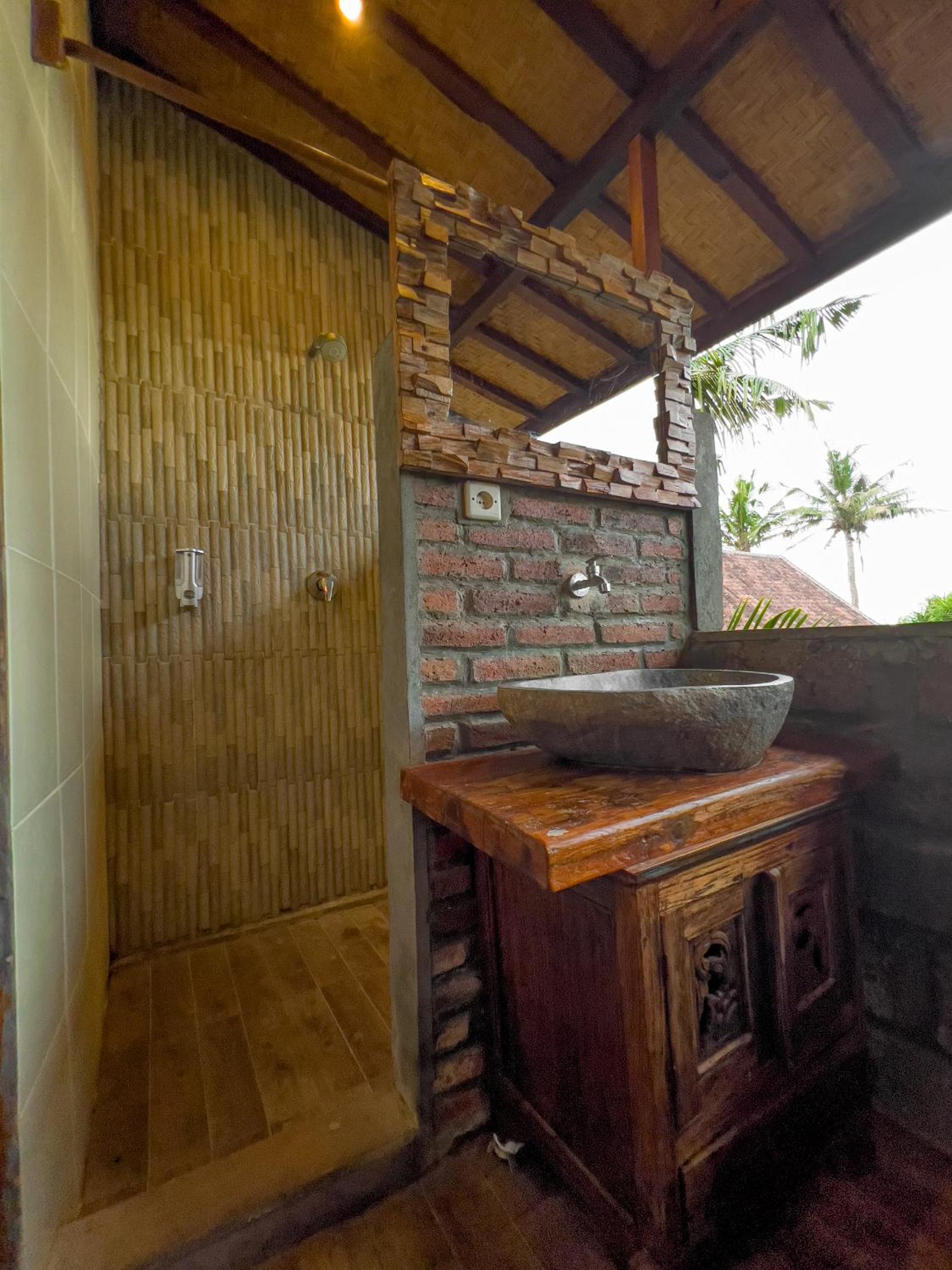One-Bedroom Suite - Photo 5