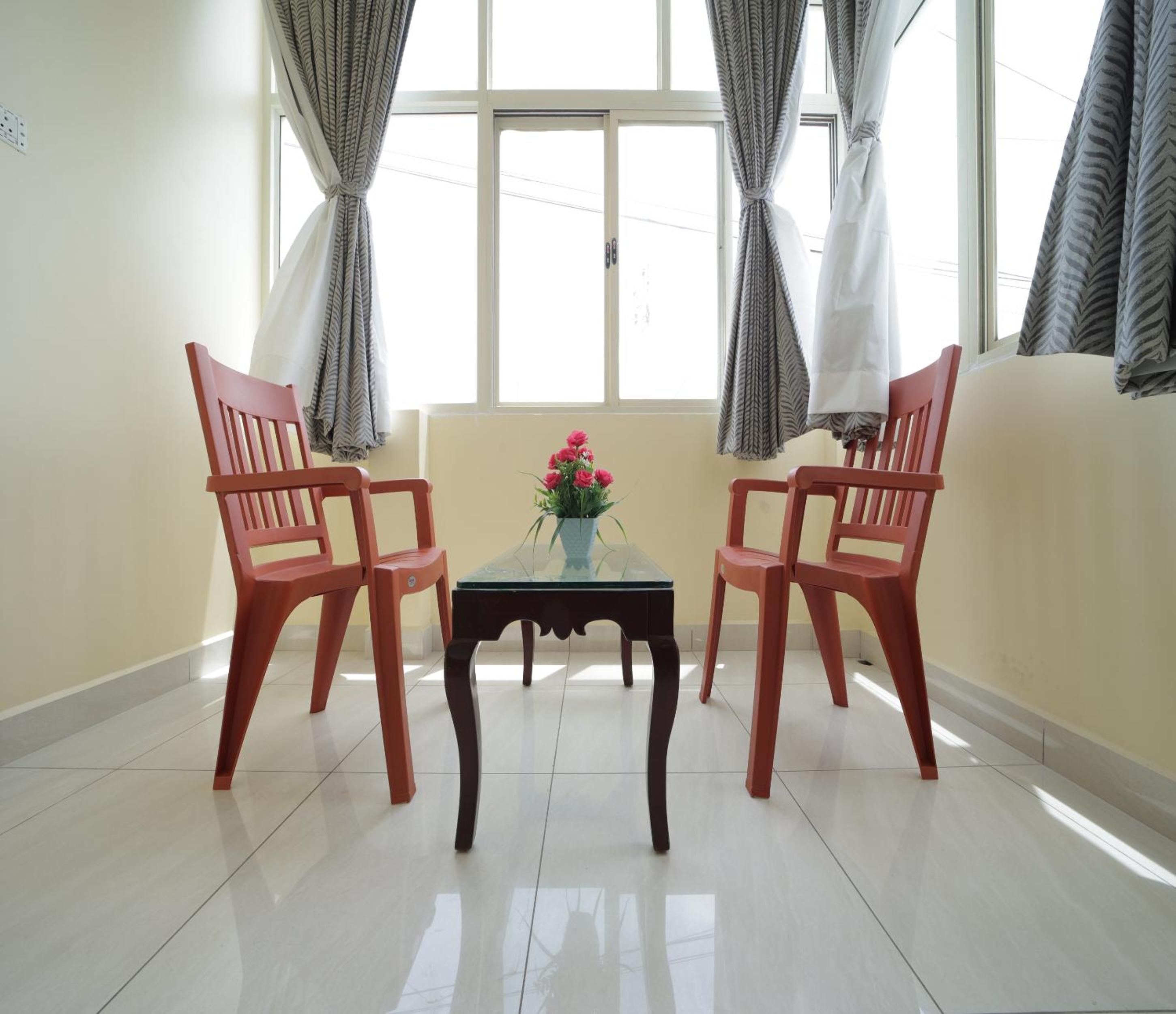 Suite - Photo 9