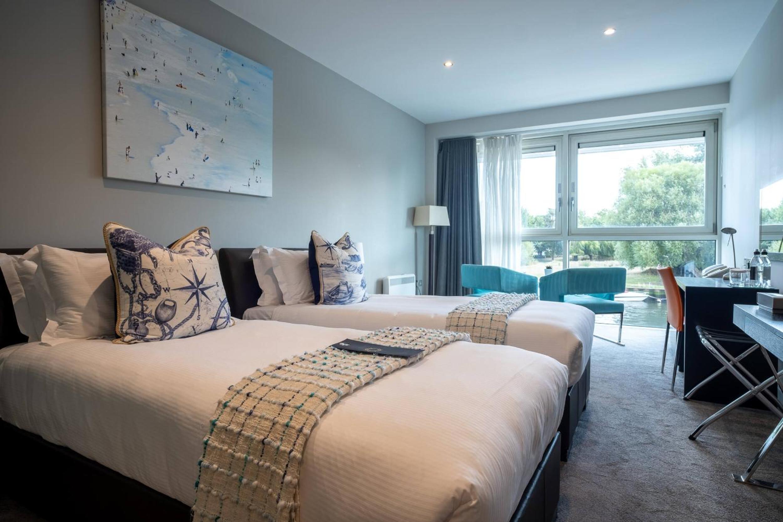 Twin Room with River View photo 2