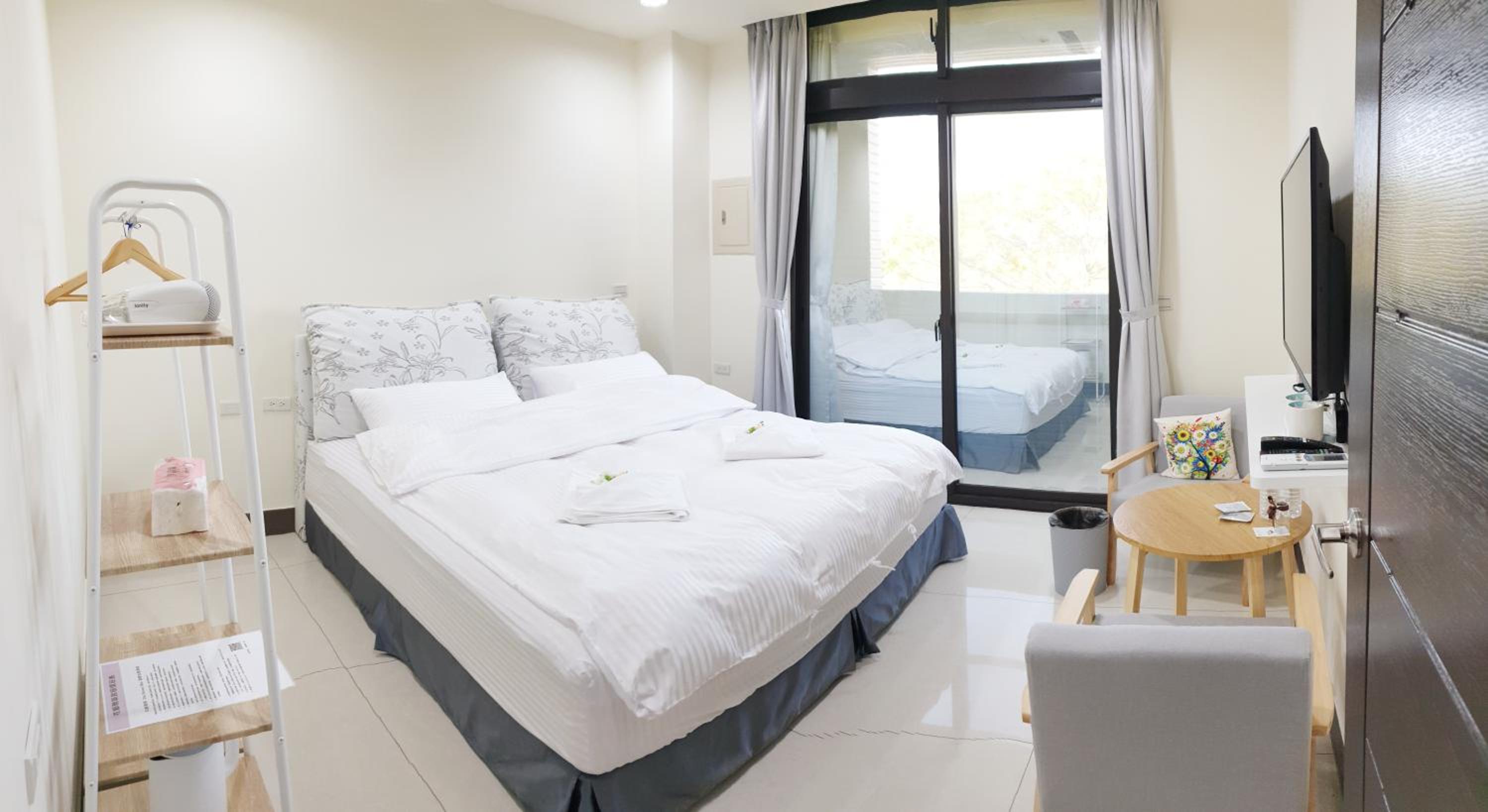 Double Room with Balcony photo 3