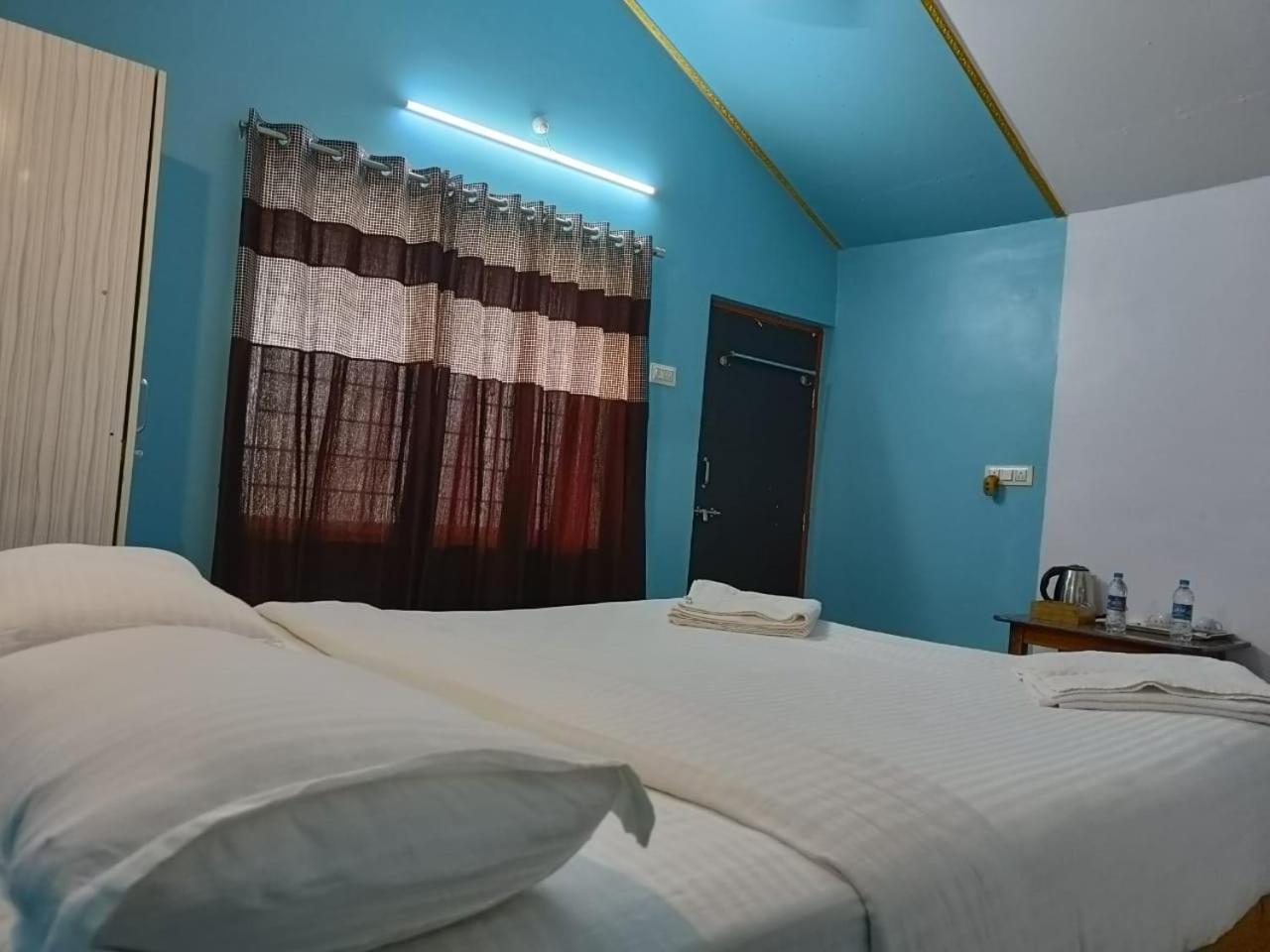Queen Room with Sea View photo 3