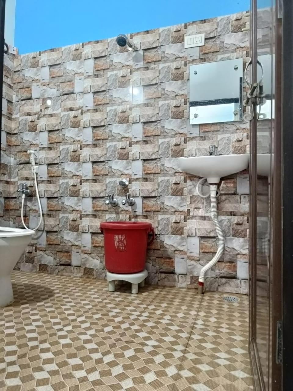 Deluxe Double Room with Sea View - Photo 7