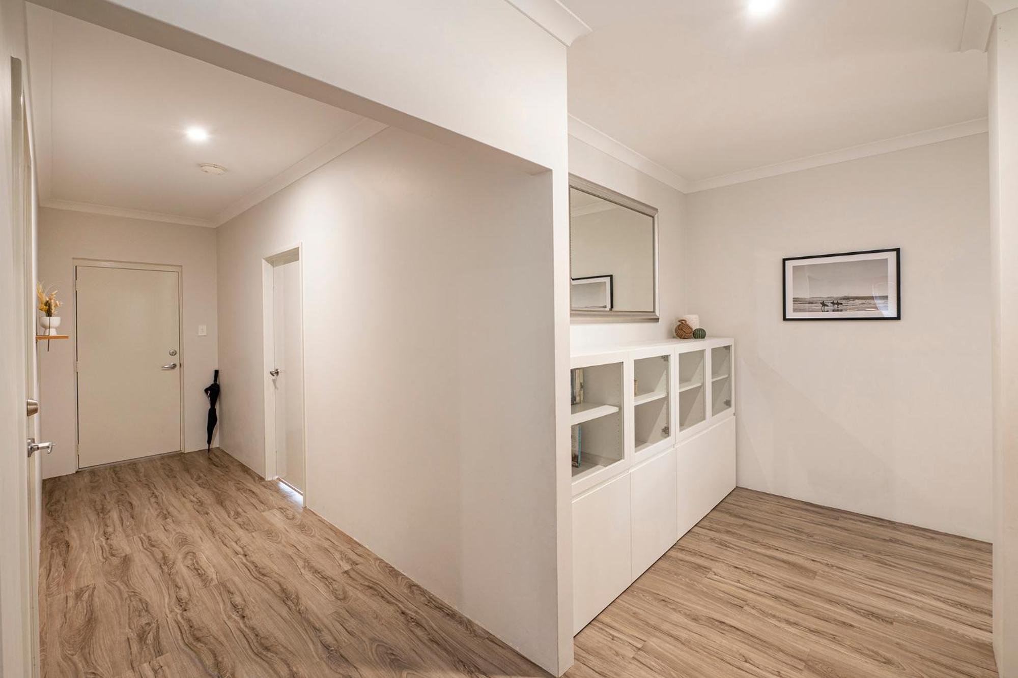 Four-Bedroom House photo 1
