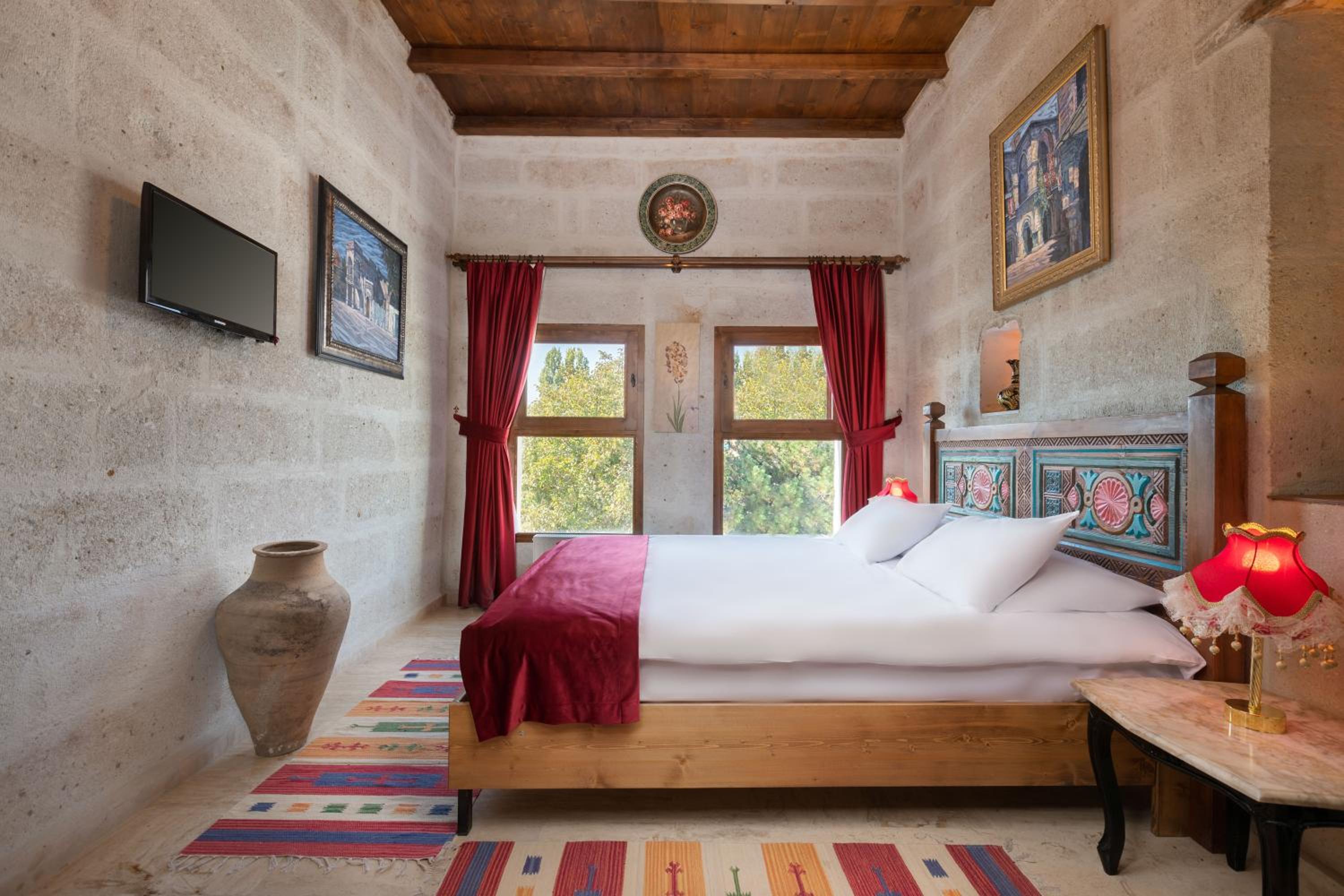 Standard Double Room - Photo 7