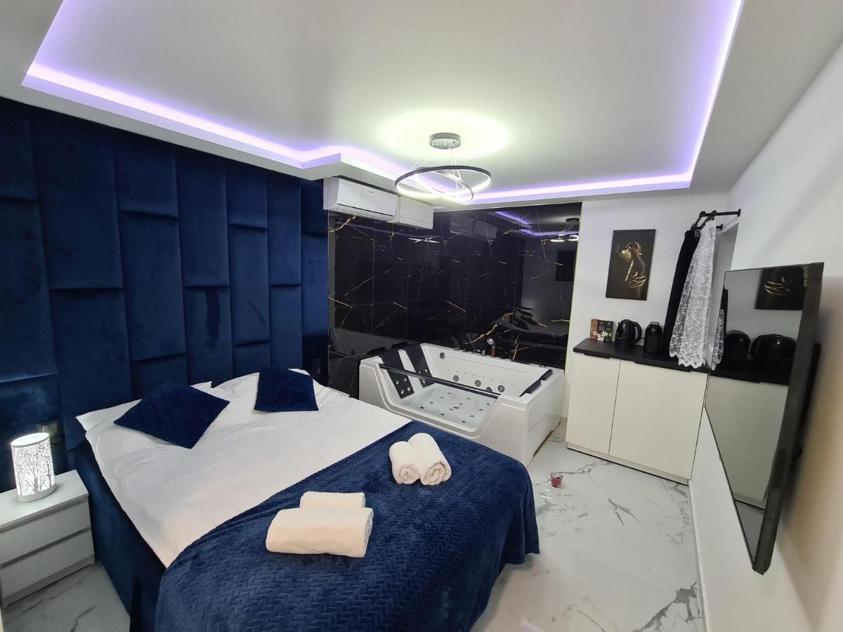 Studio with Spa Bath - Photo 4
