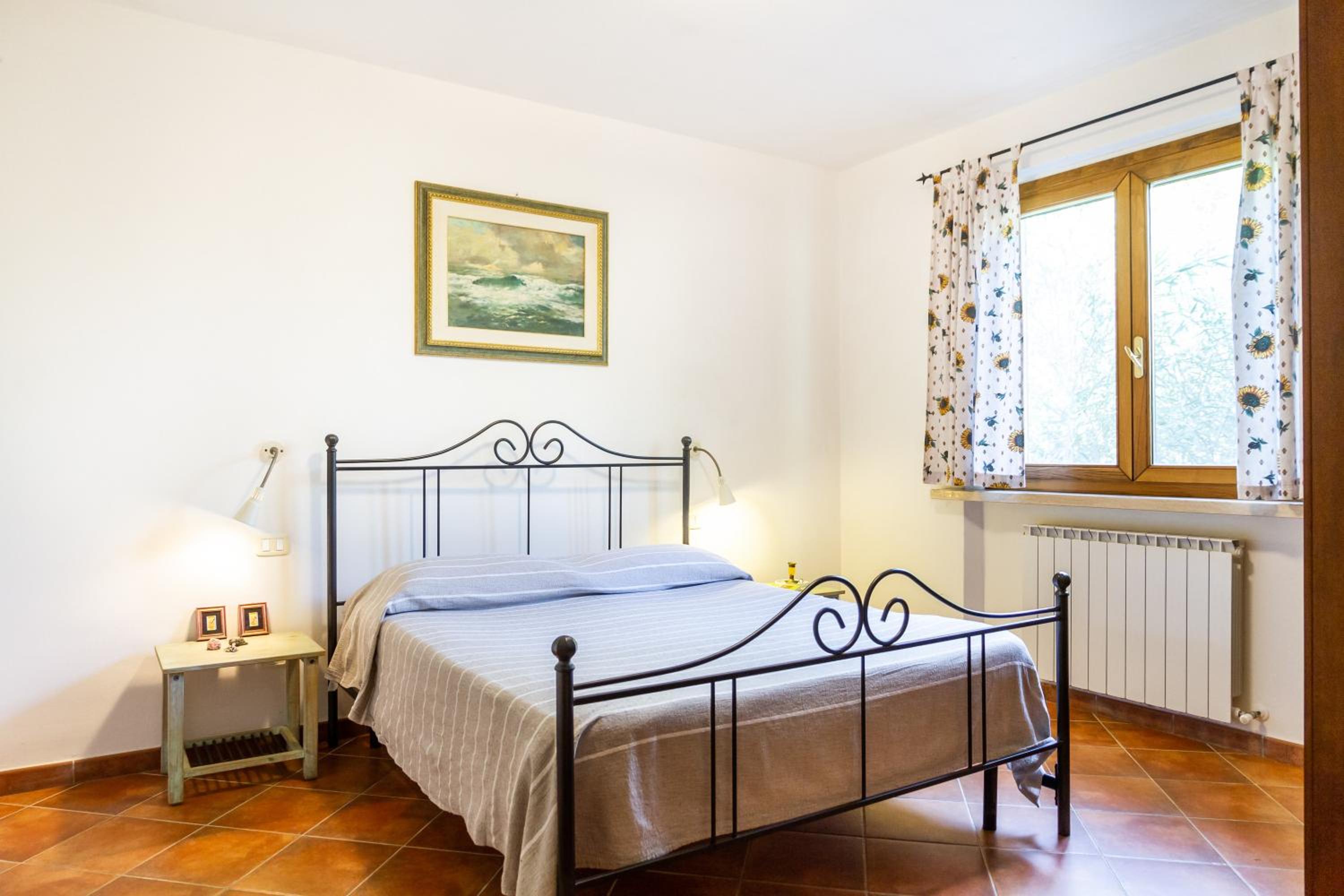 Two-Bedroom Deluxe Apartment with Garden View