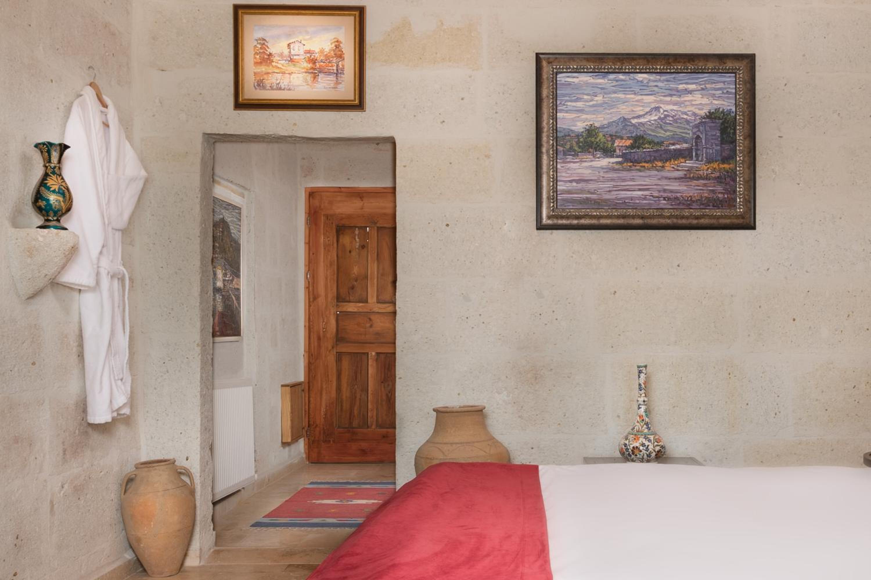 Superior Double Room - Photo 9