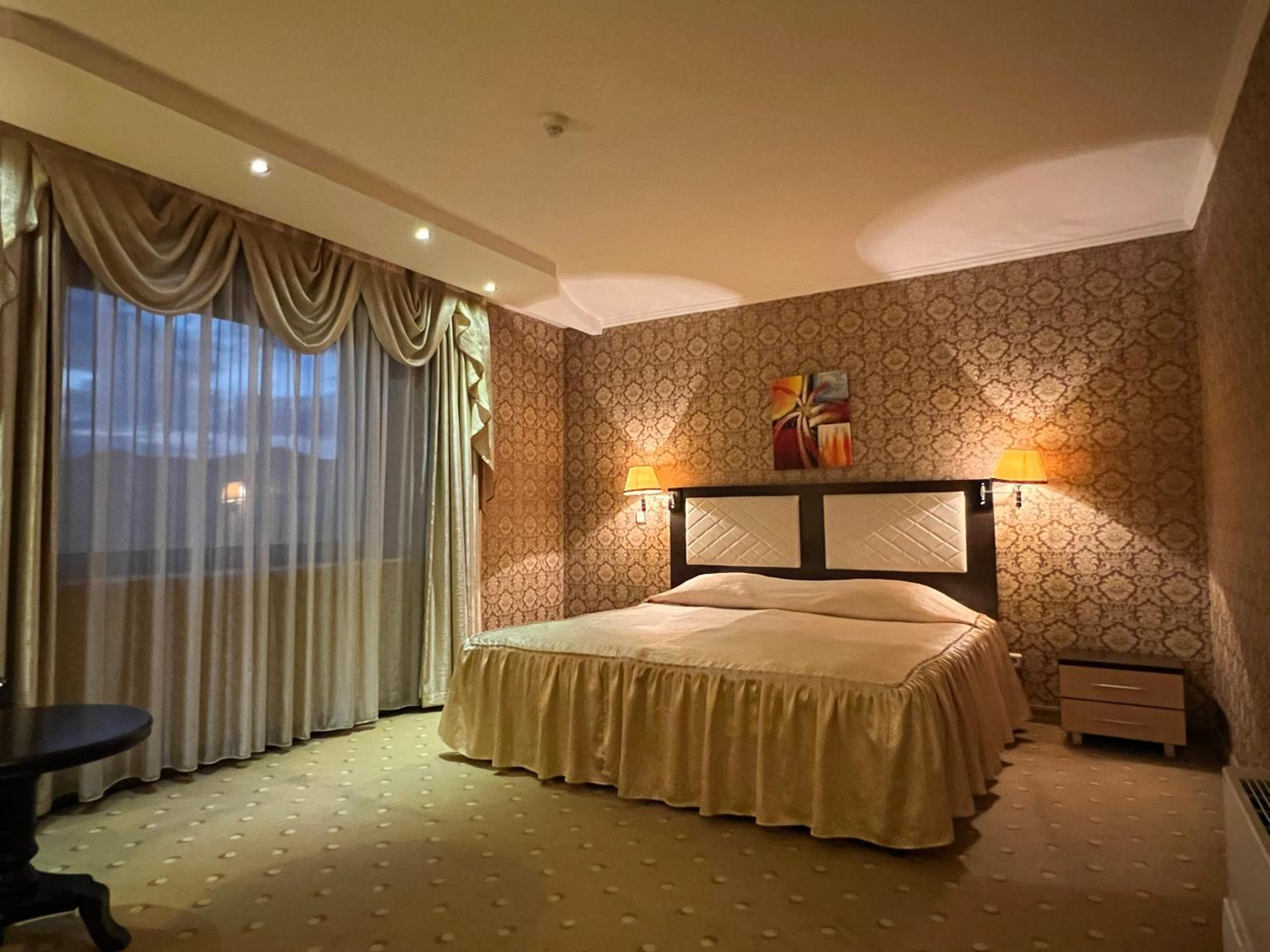 Double or Twin Room photo 1