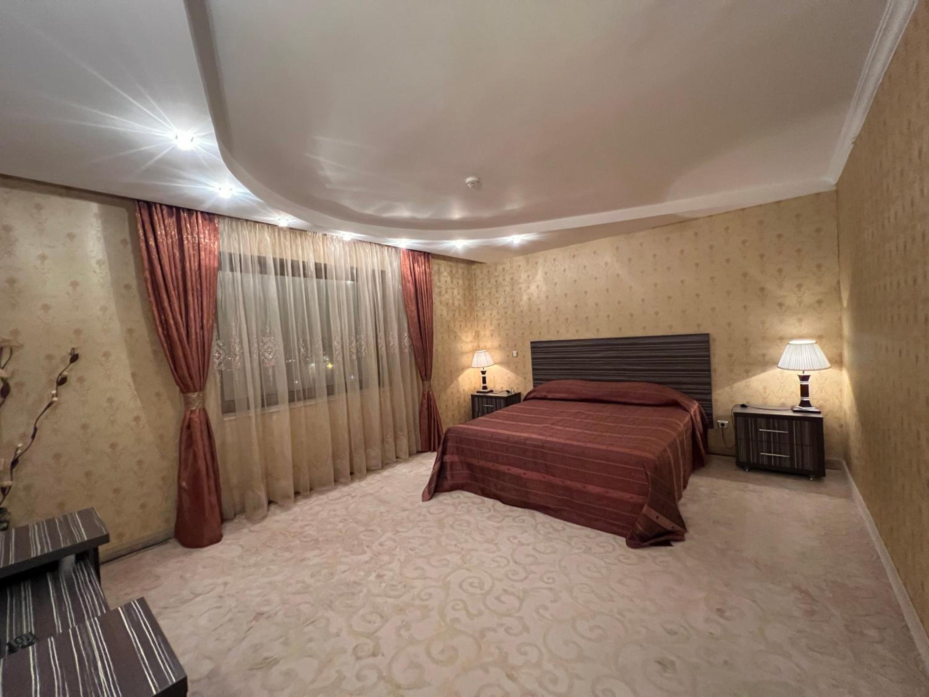 One-Bedroom Suite photo 1