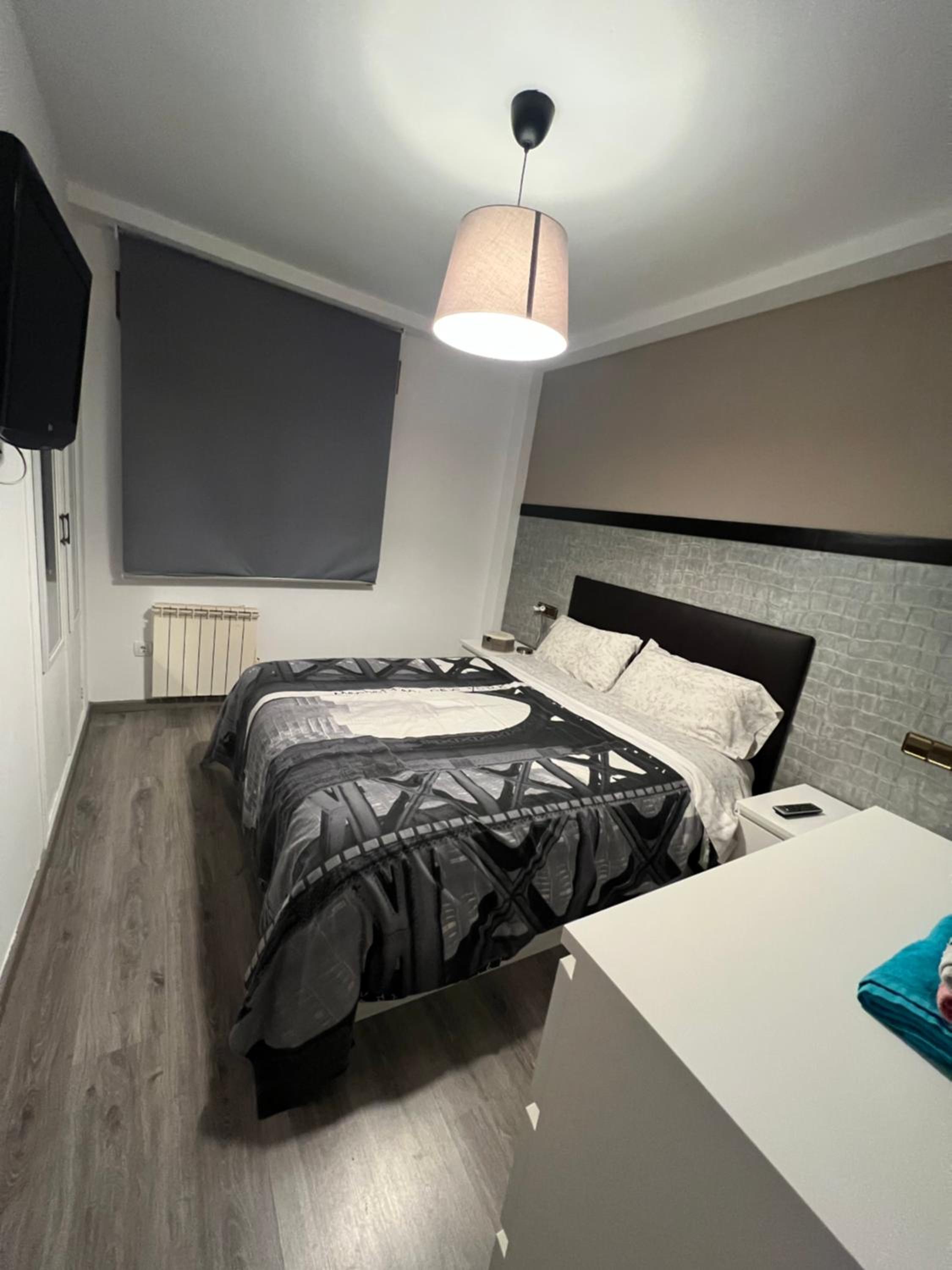 Apartment photo 2