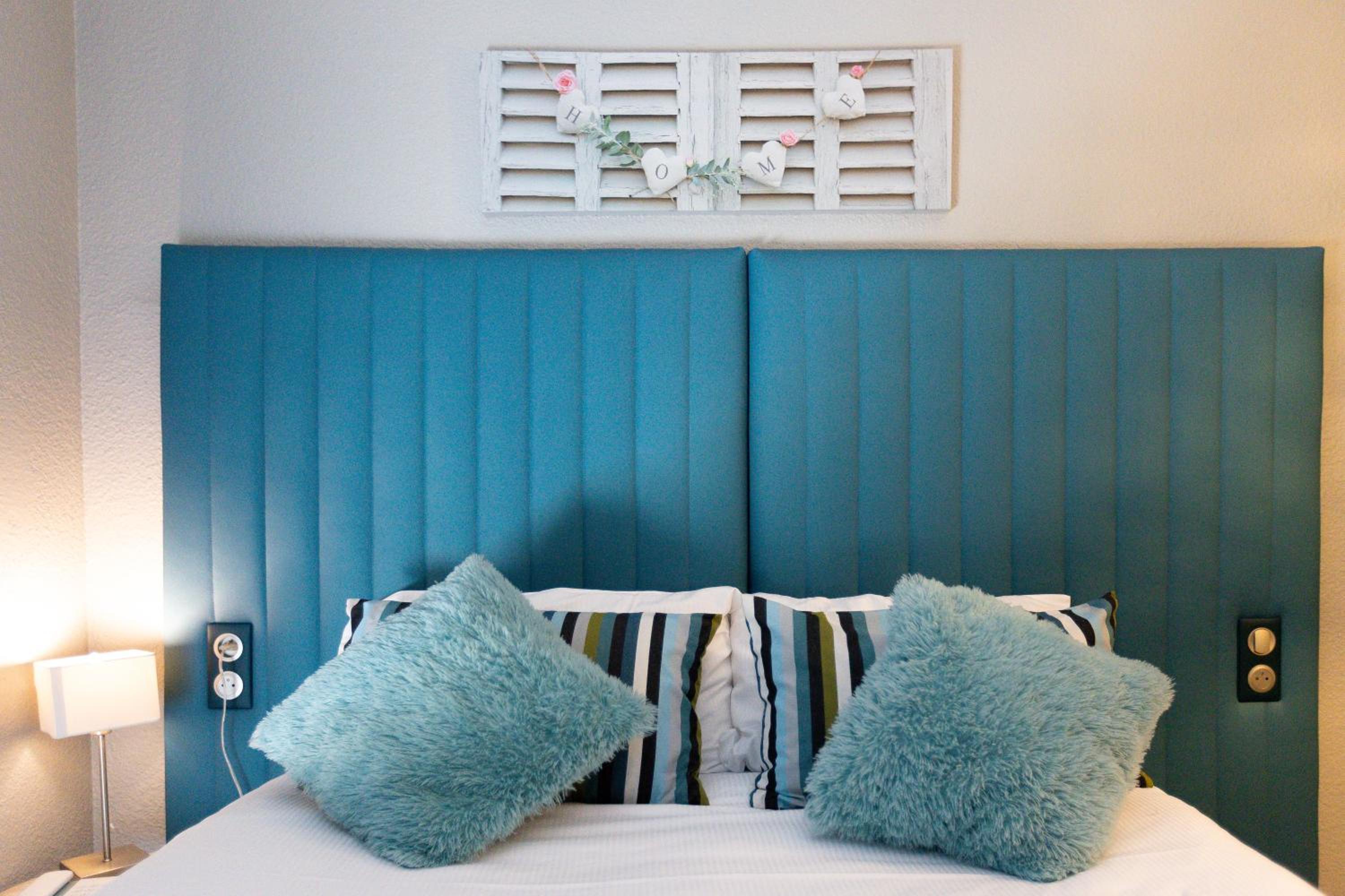 Standard Double Room - Photo 2