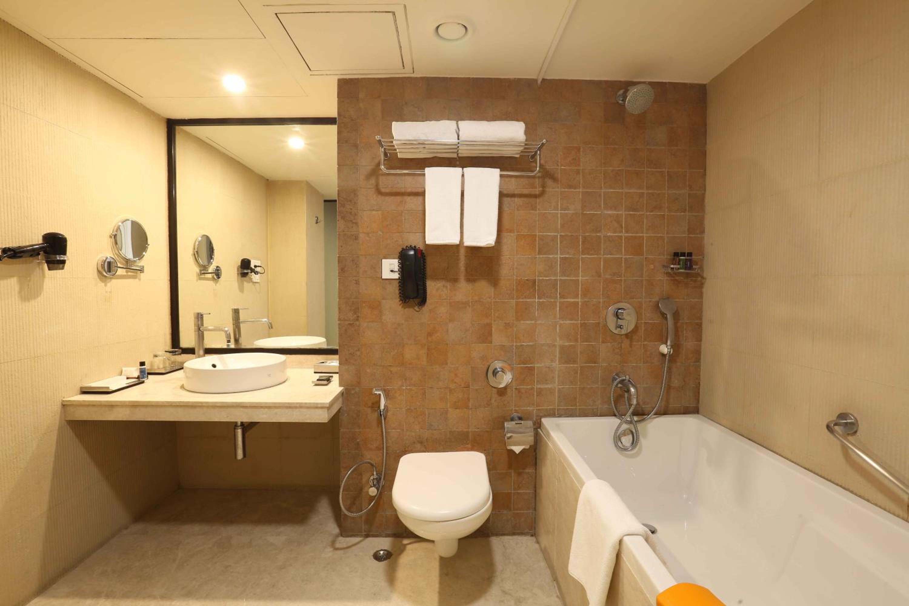 Club Double Room - Photo 4