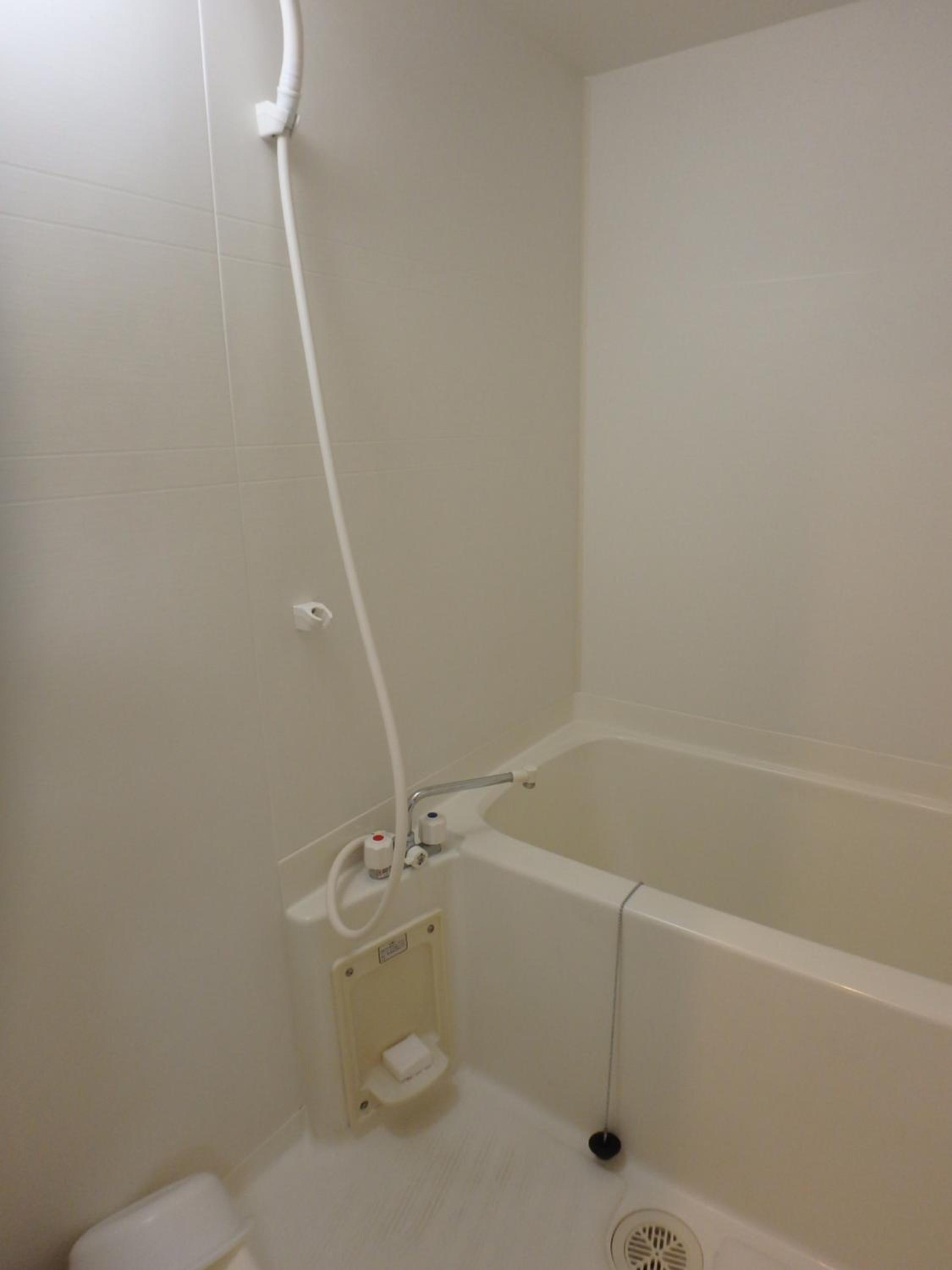 Two-Bedroom Apartment - Photo 27
