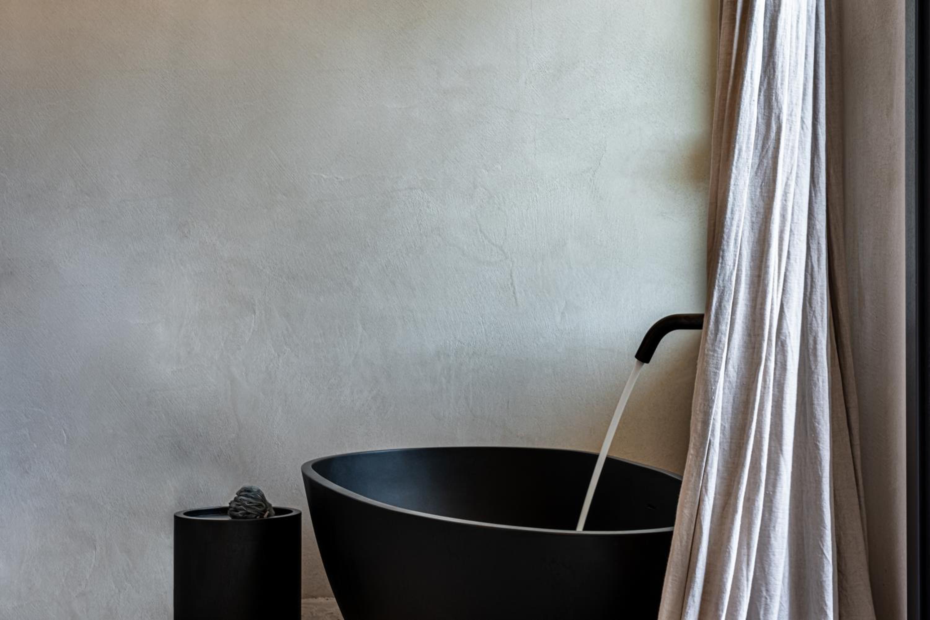 ZOE Junior Suite with Plunge Pool - Photo 13