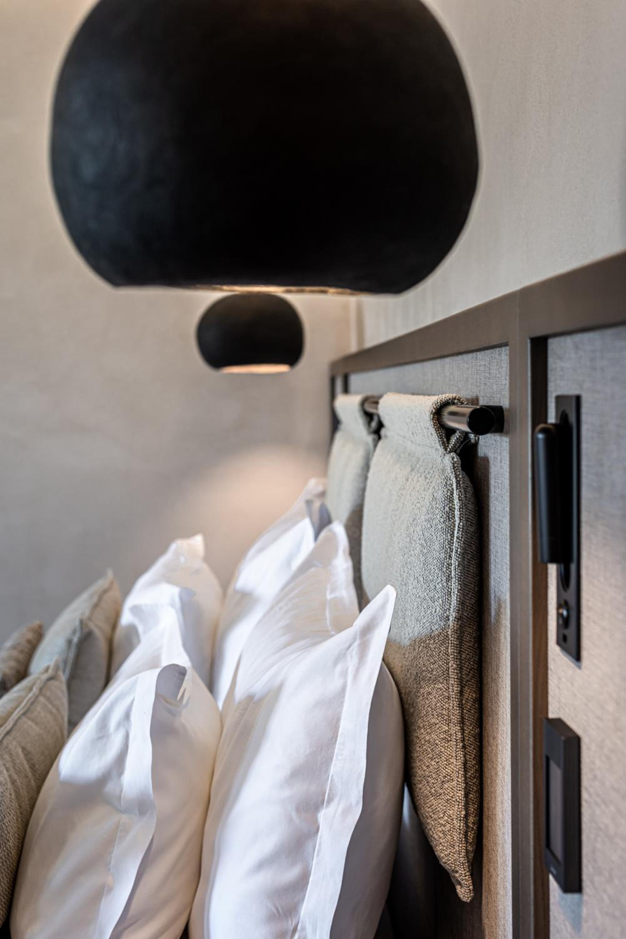 ZOE Junior Suite with Plunge Pool - Photo 3