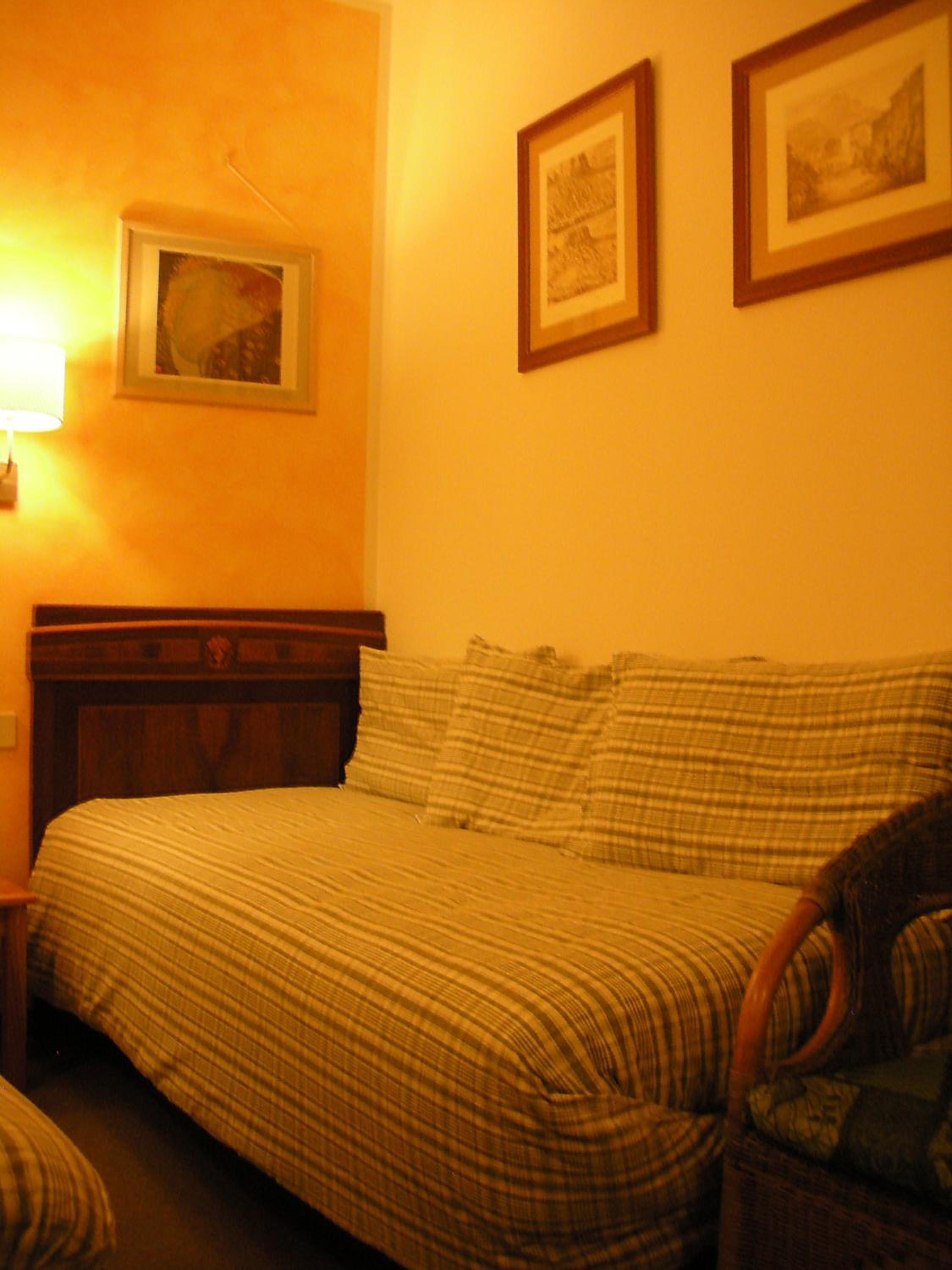 Triple Room - Photo 5