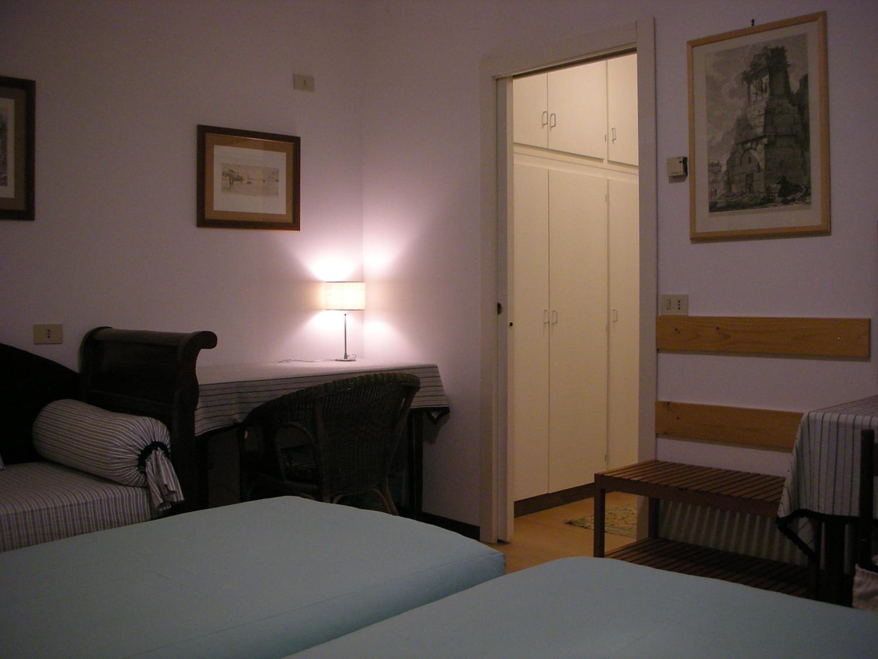 Triple Room - Photo 6
