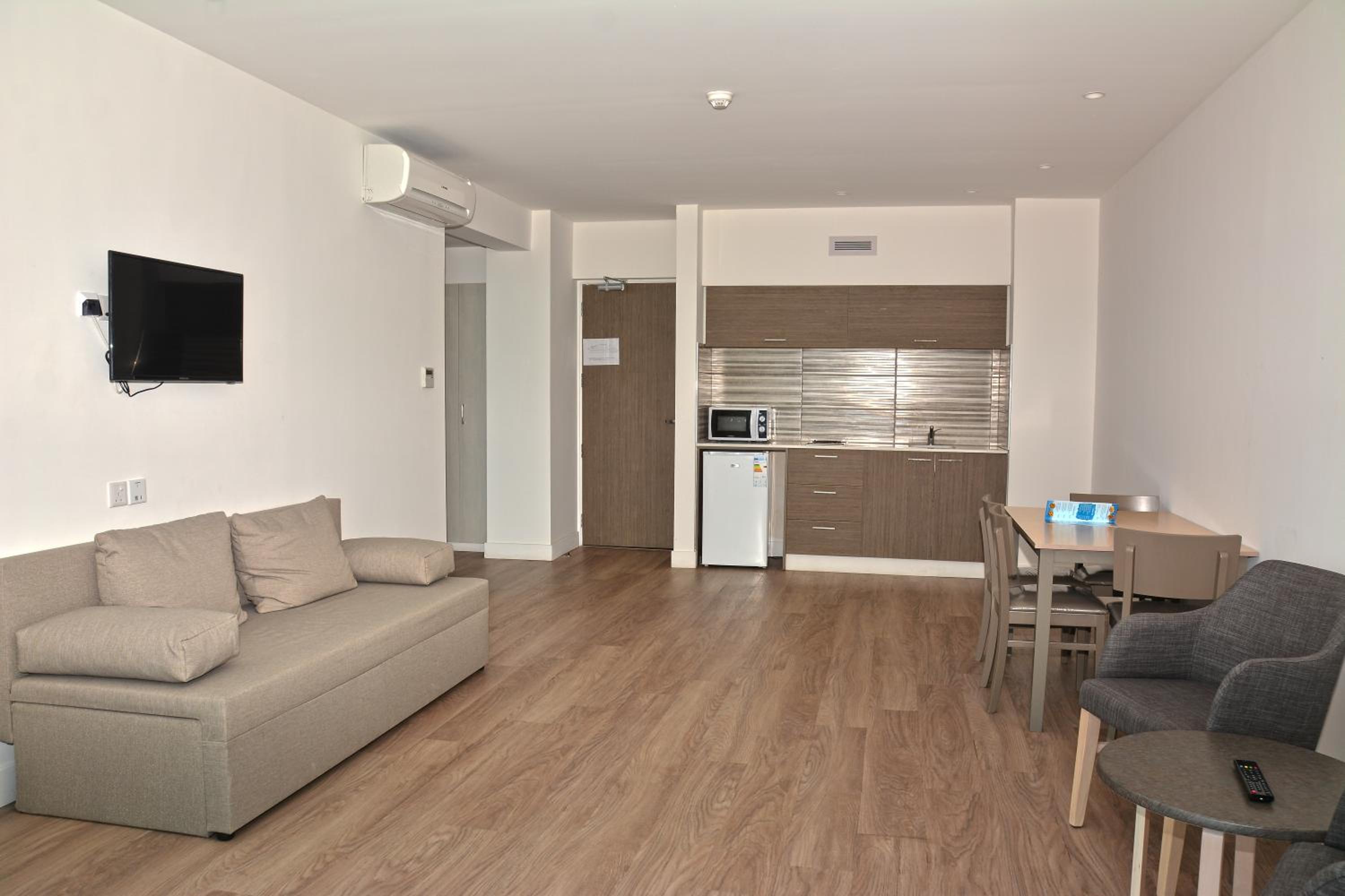 Family Room with Sea View photo 3