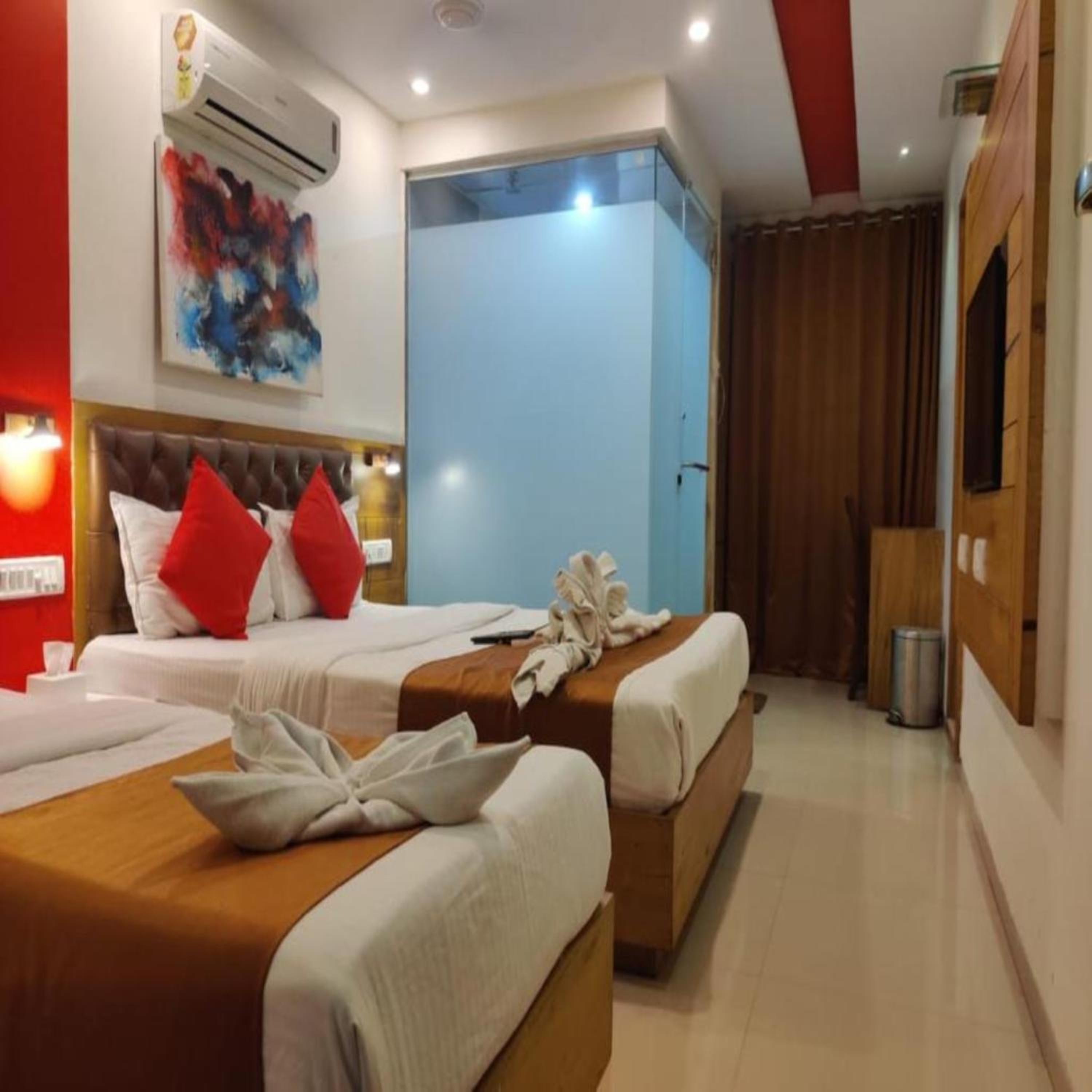 Deluxe Triple Room - Photo 14